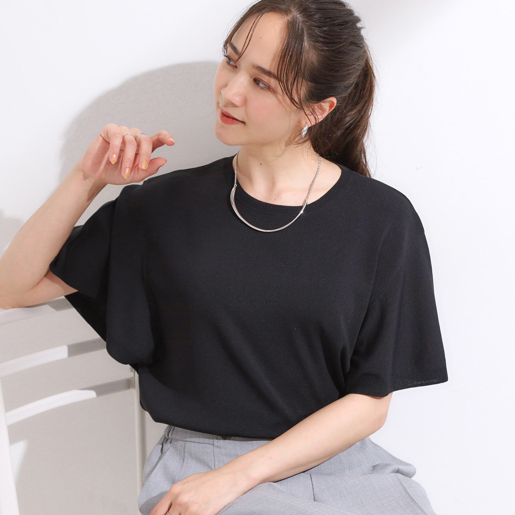 SHOO･LA･RUE「【S-LL】女性らしさ溢れる フレアスリーブニット」|ニット・セーター|ブラック(019)