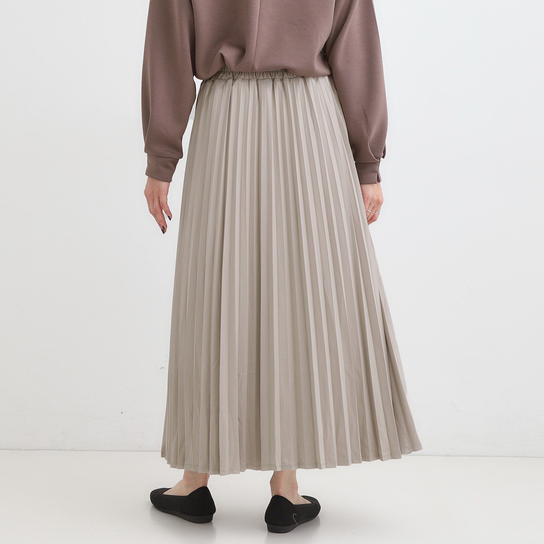 SHOO･LA･RUE「【着丈選べる】きれいめにもカジュアルにも レザー調プリーツスカート」|スカート|