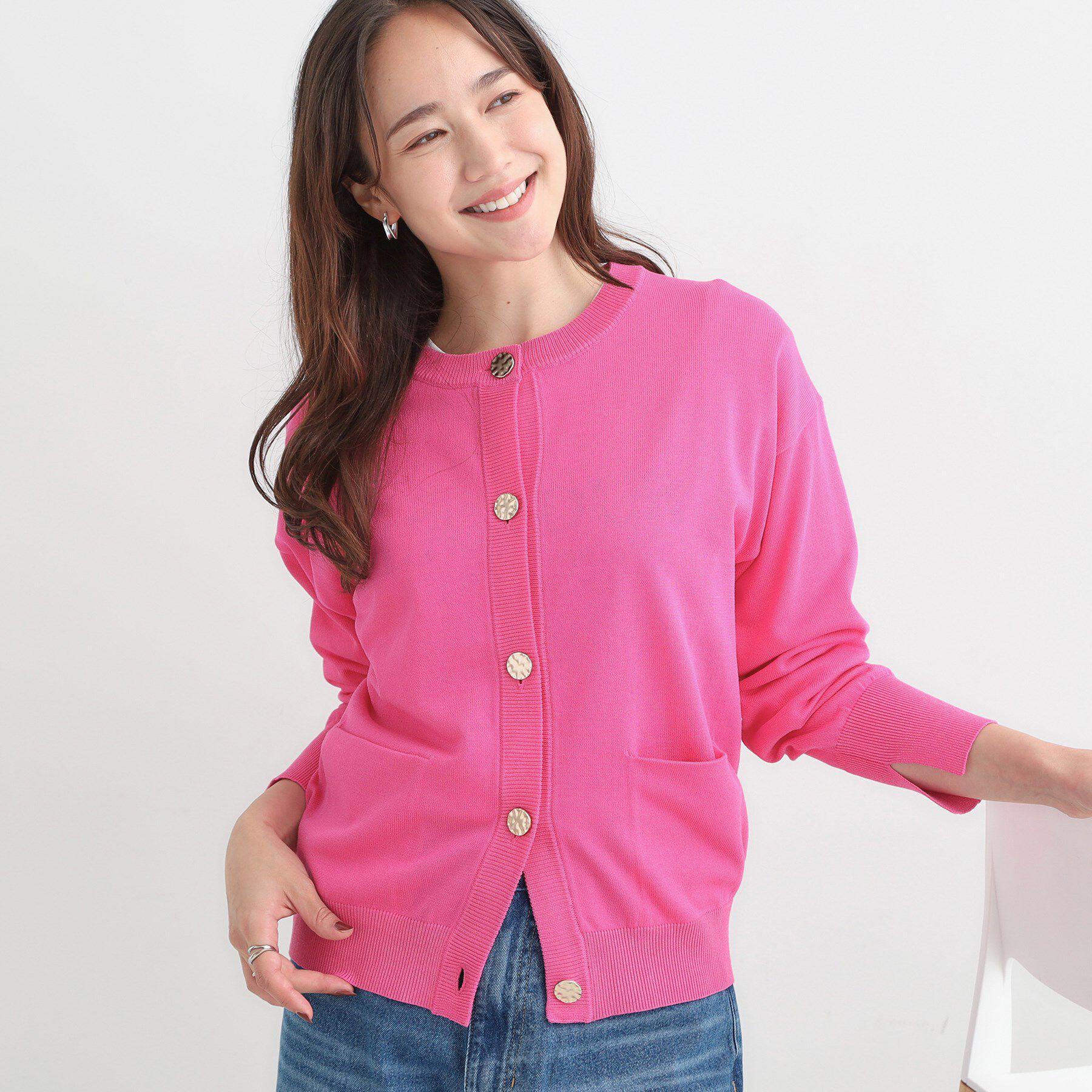 SHOO･LA･RUE「【洗える/S-LL/アンサンブル可】大人フェミニン さらっとタッチのニットカーディガン」|カーディガン|ピンク(073)