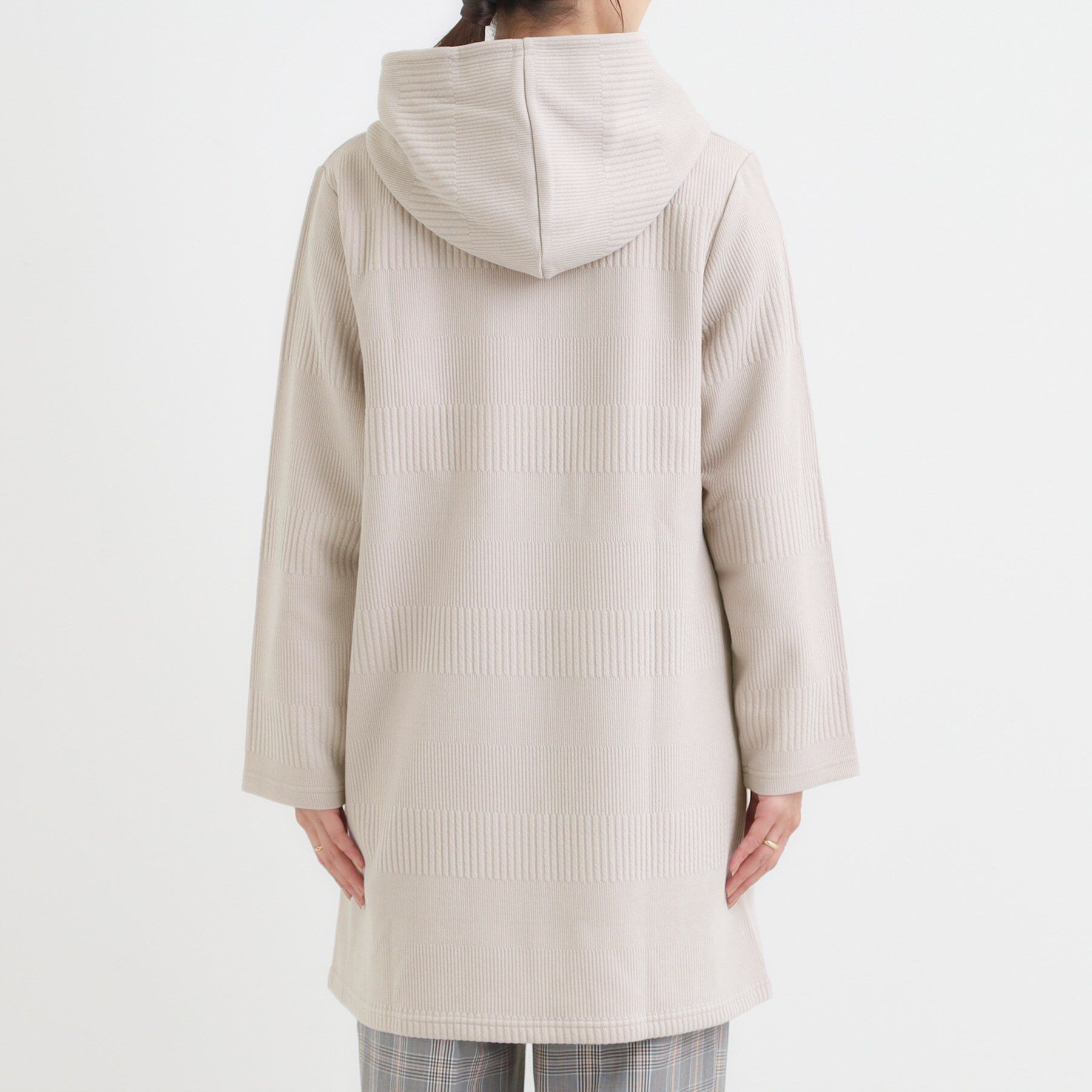 SHOO･LA･RUE「【高レビュー/春まで着られる】体型をカバーしながらスマートに魅せる ラインジャカードコーディガン」|カーディガン|