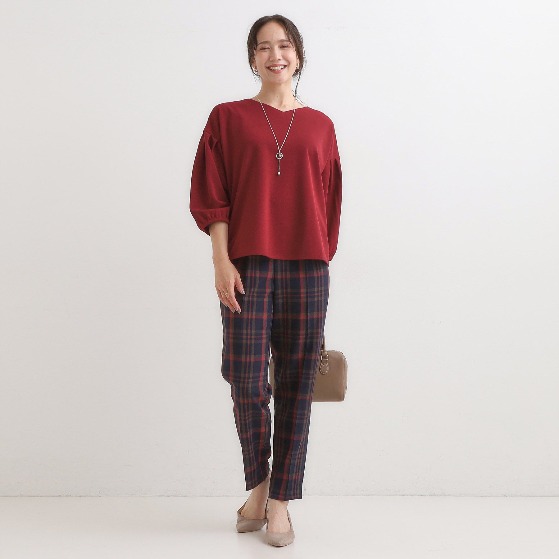 SHOO･LA･RUE「【2点セット/7分袖】大人のきれい見え お袖タック入りアクセ付きトップス」|Tシャツ・カットソー|