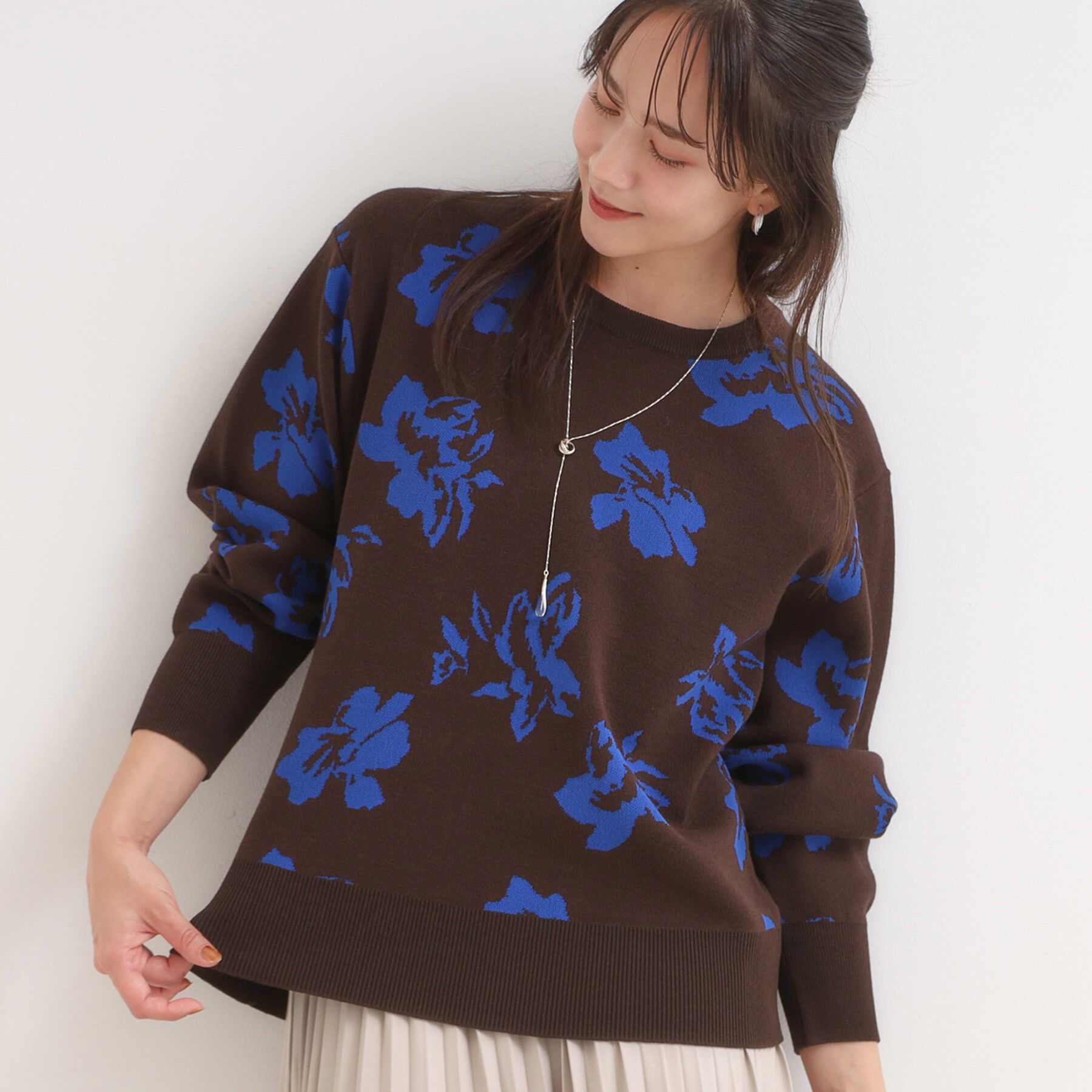 SHOO･LA･RUE「【洗濯機可/毛玉レス】大人世代も取り入れやすい スウェットライク アソートニット」|ニット・セーター|ブラウン(744)