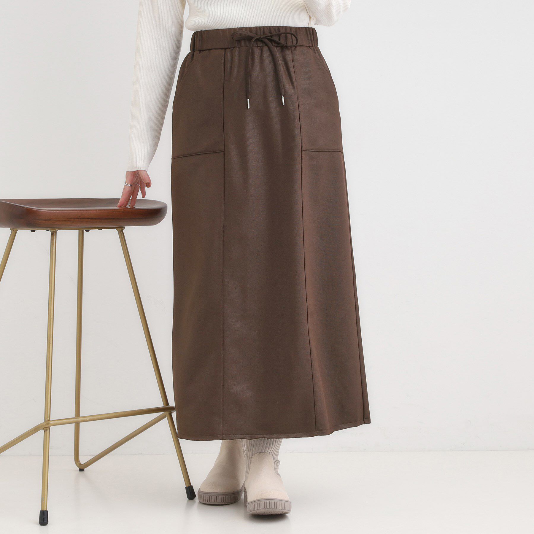 SHOO･LA･RUE「やわらかレザー調ナロースカート」|スカート|ブラウン(044)