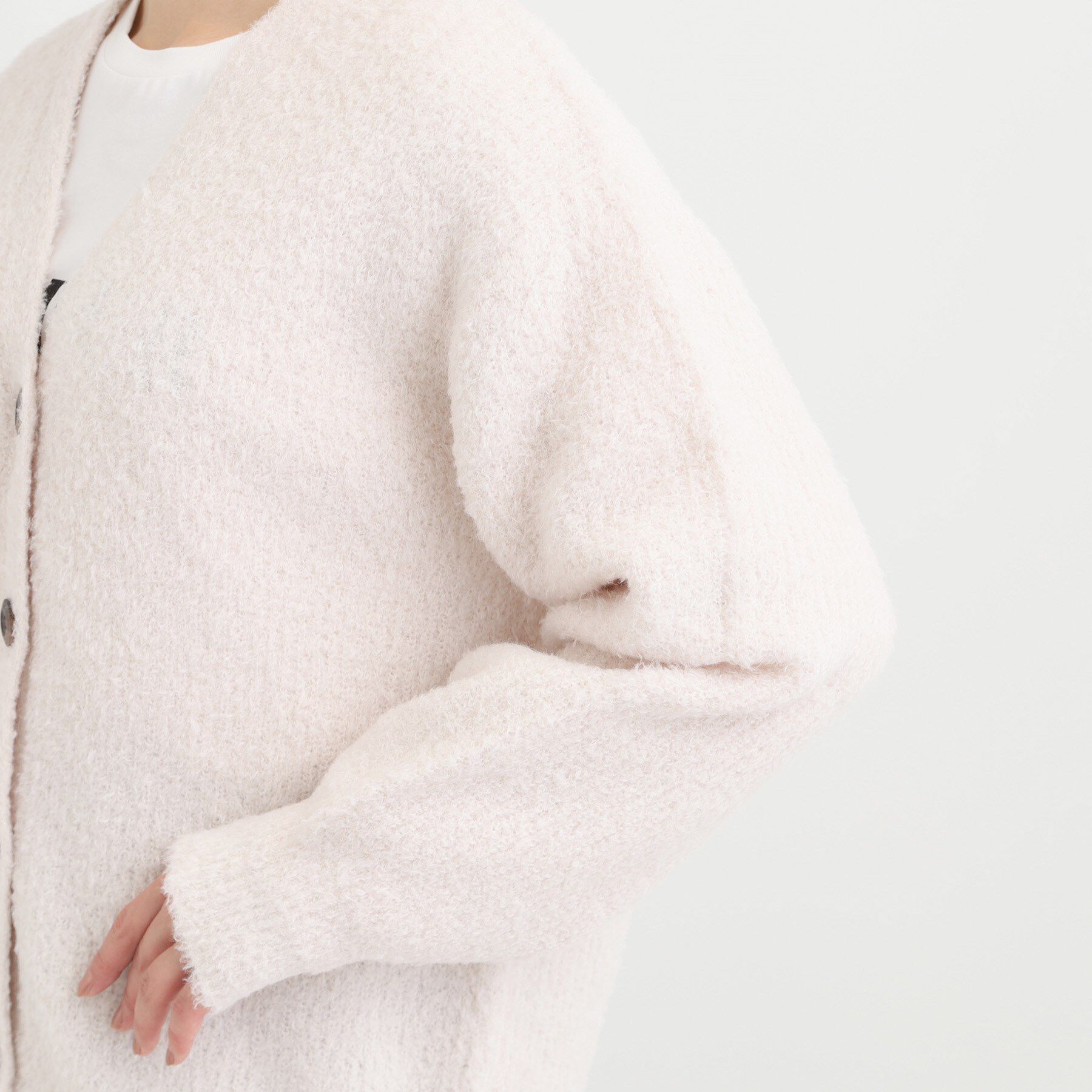 SHOO･LA･RUE「【S-LL】思わず触れたくなる ふわふわ Vネックニットカーディガン」|カーディガン|