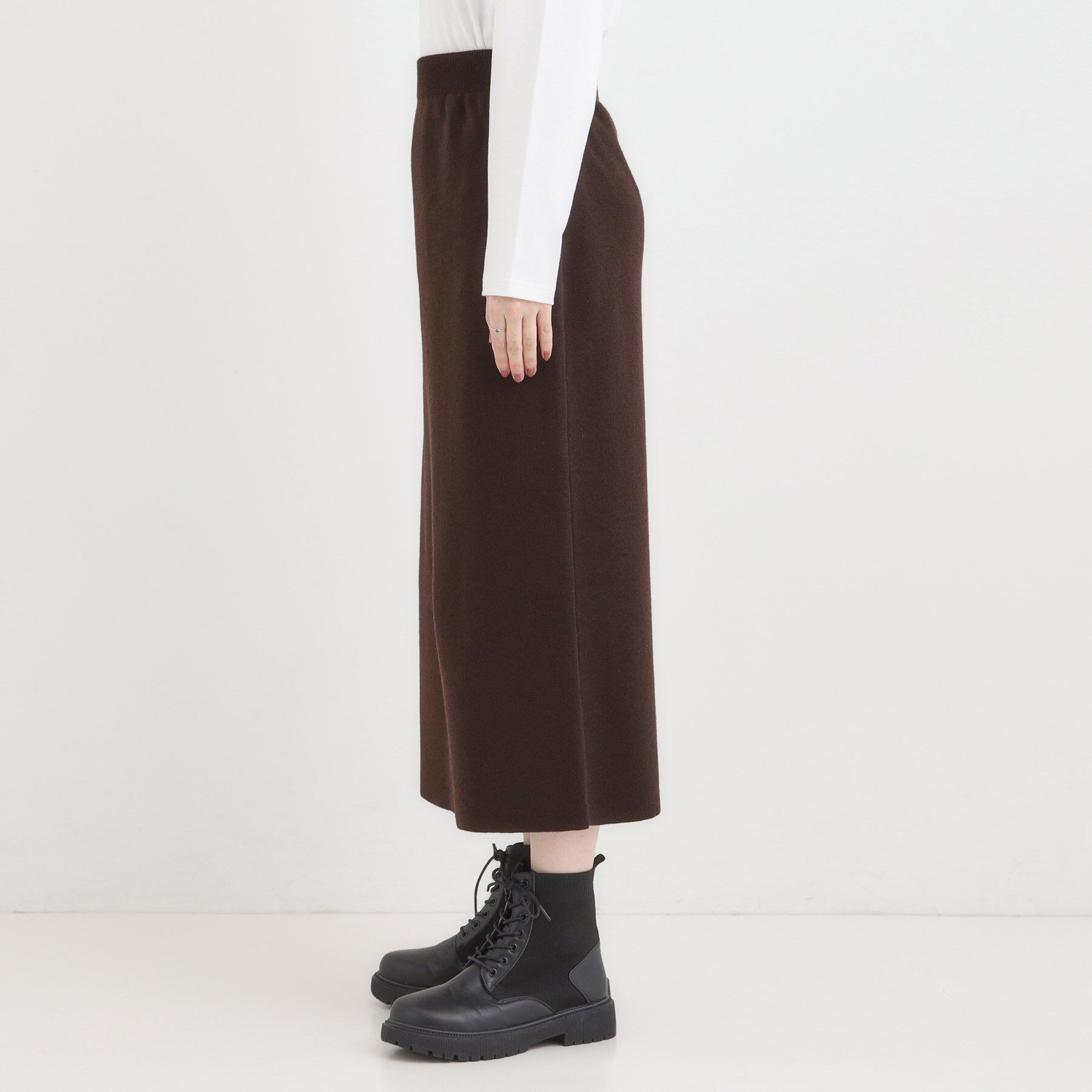 SHOO･LA･RUE「【毛玉レス/洗える】すっきり見えが叶う ナロースカート」|スカート|