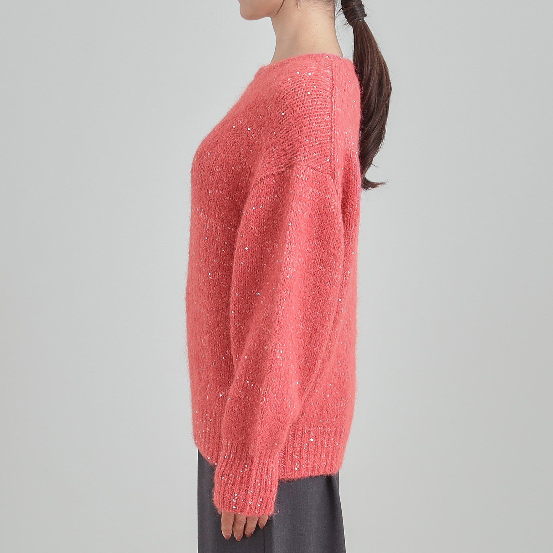 SHOO･LA･RUE「【洗濯機可/S-LL】上品にキラリと華やぐ スパンコールニット」|ニット・セーター|