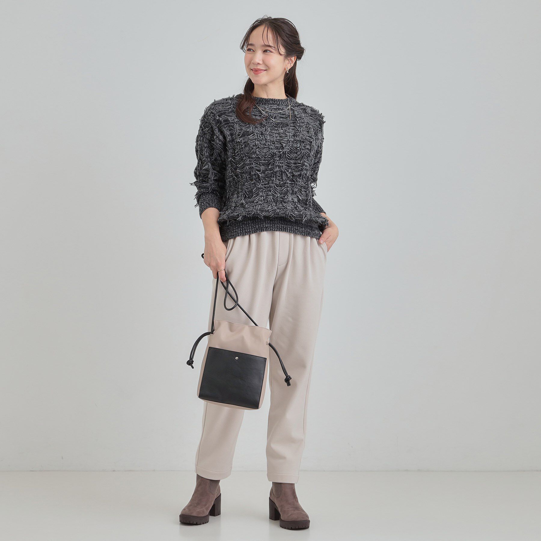 SHOO･LA･RUE「【S-LL】大人も着やすいシックなカラー 主役級フリンジニット」|ニット・セーター|