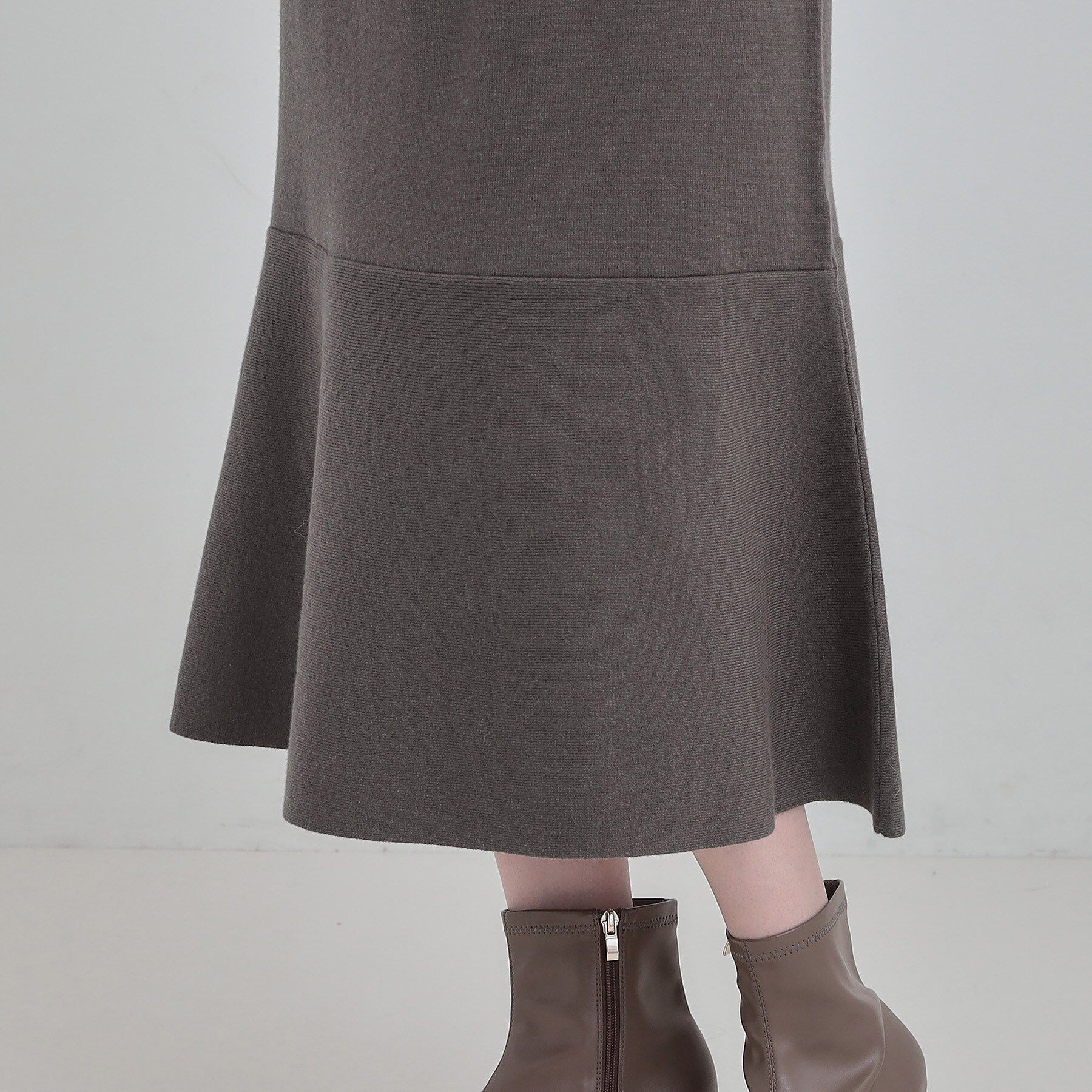 SHOO･LA･RUE「スタイルがすっきりに見える 裾マーメイドニットワンピース」|ワンピース|