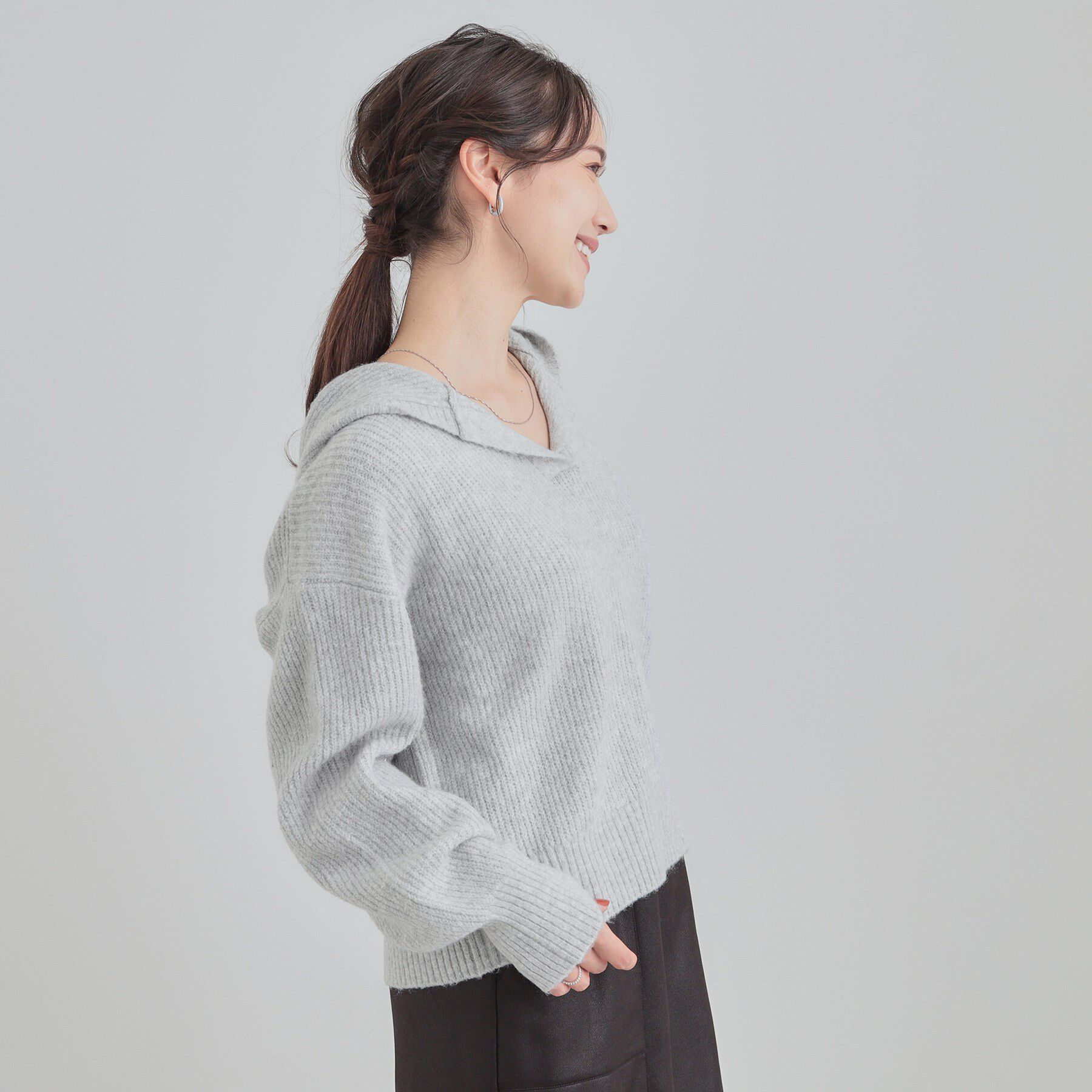 SHOO･LA･RUE「【S-LL】ふんわり Vネックフードニット」|ニット・セーター|