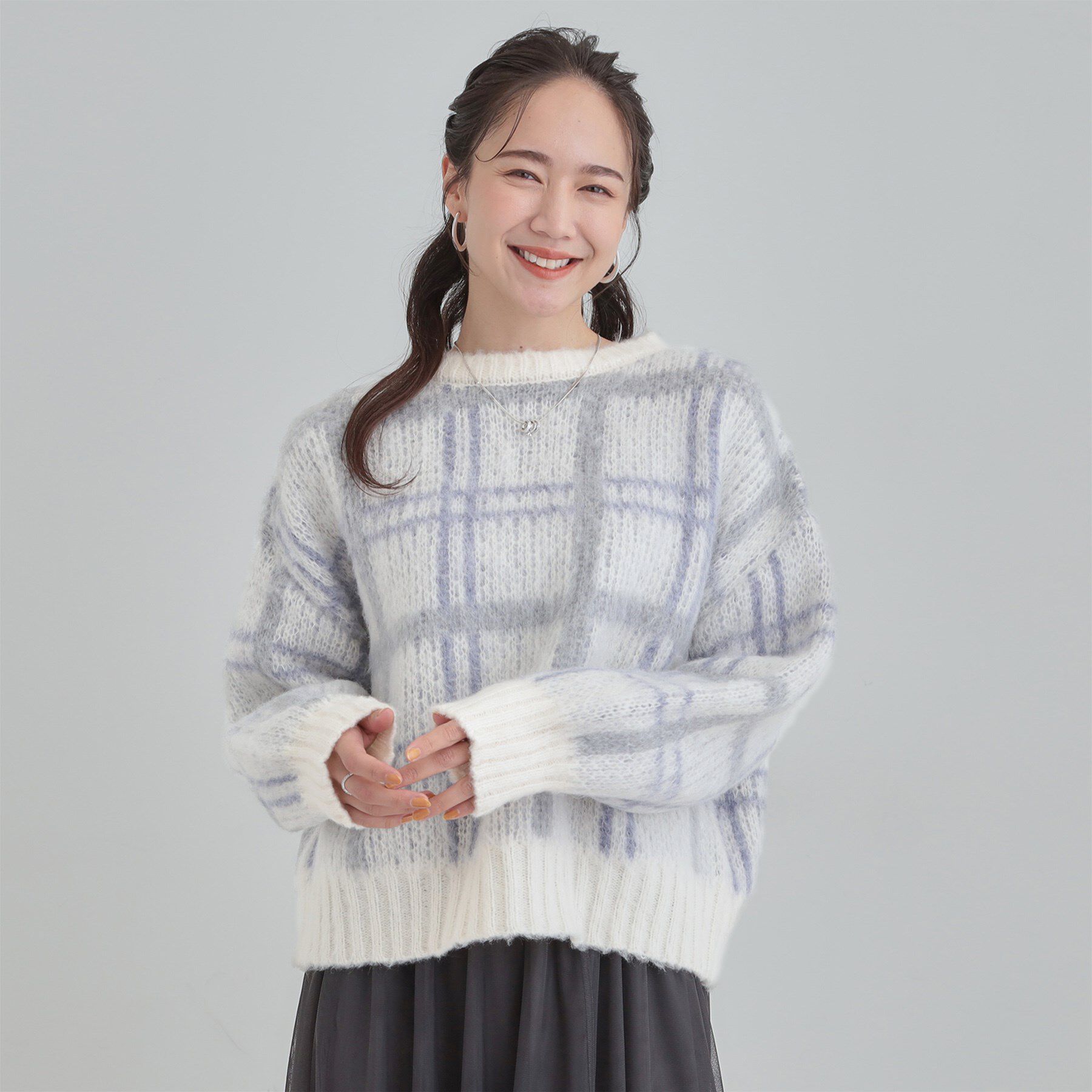 SHOO･LA･RUE「【S-LL】女性らしさ漂う ふわふわチェック柄ニット」|ニット・セーター|