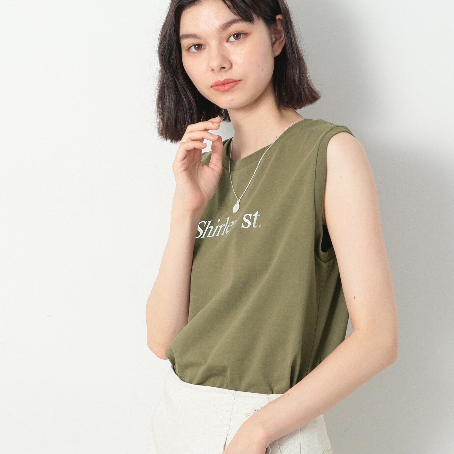 Dessin「箔ロゴプリントスリーブレスTシャツ（XS～L）」|Tシャツ・カットソー|