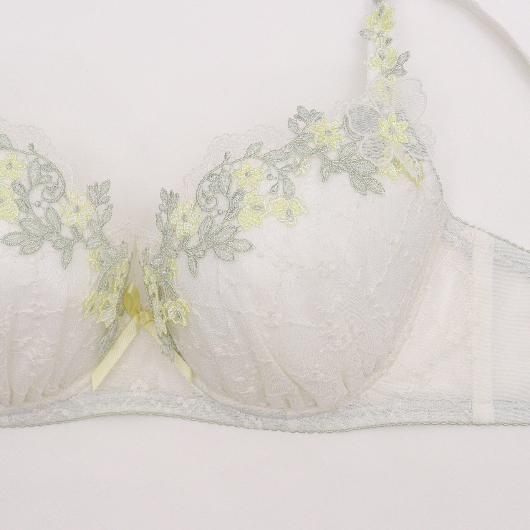 Risa Magli「ジニー ブラジャー （G-H） ＜バストアップタイプ＞」|インナー|