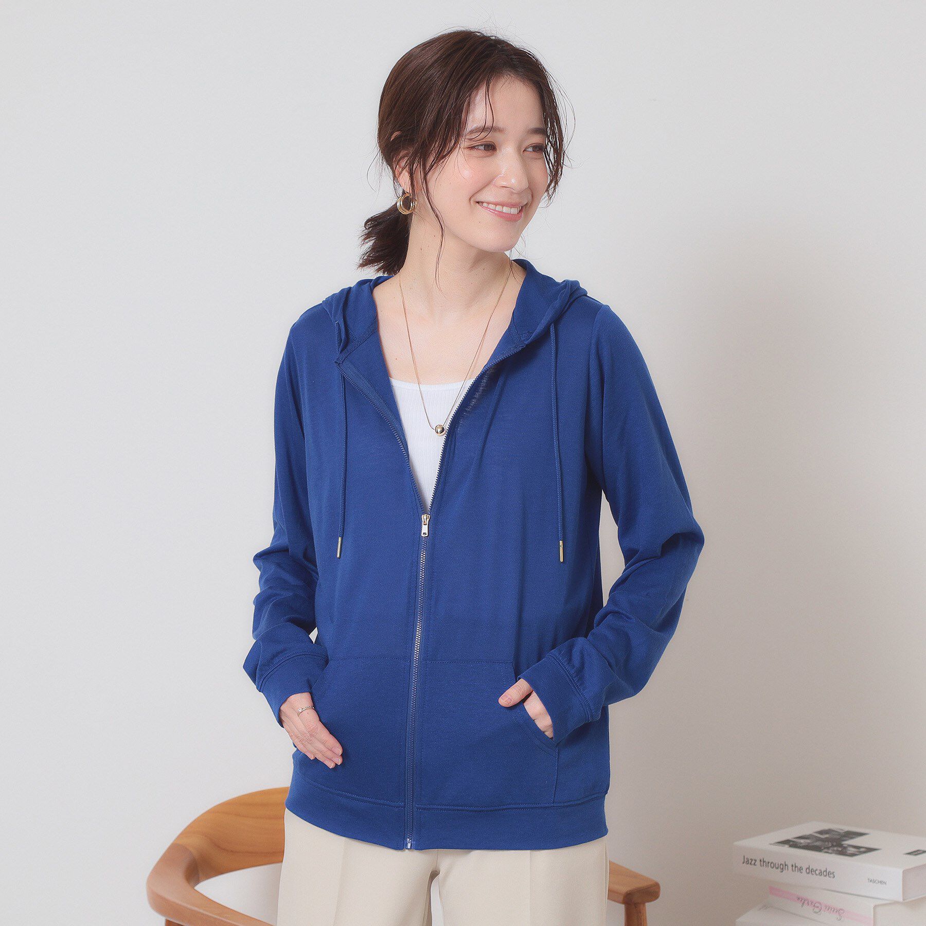 ITS&rsquo;DEMO「【定番人気／手洗い可／M・L展開】UVカットパーカ」|パーカー|ブルー(092)