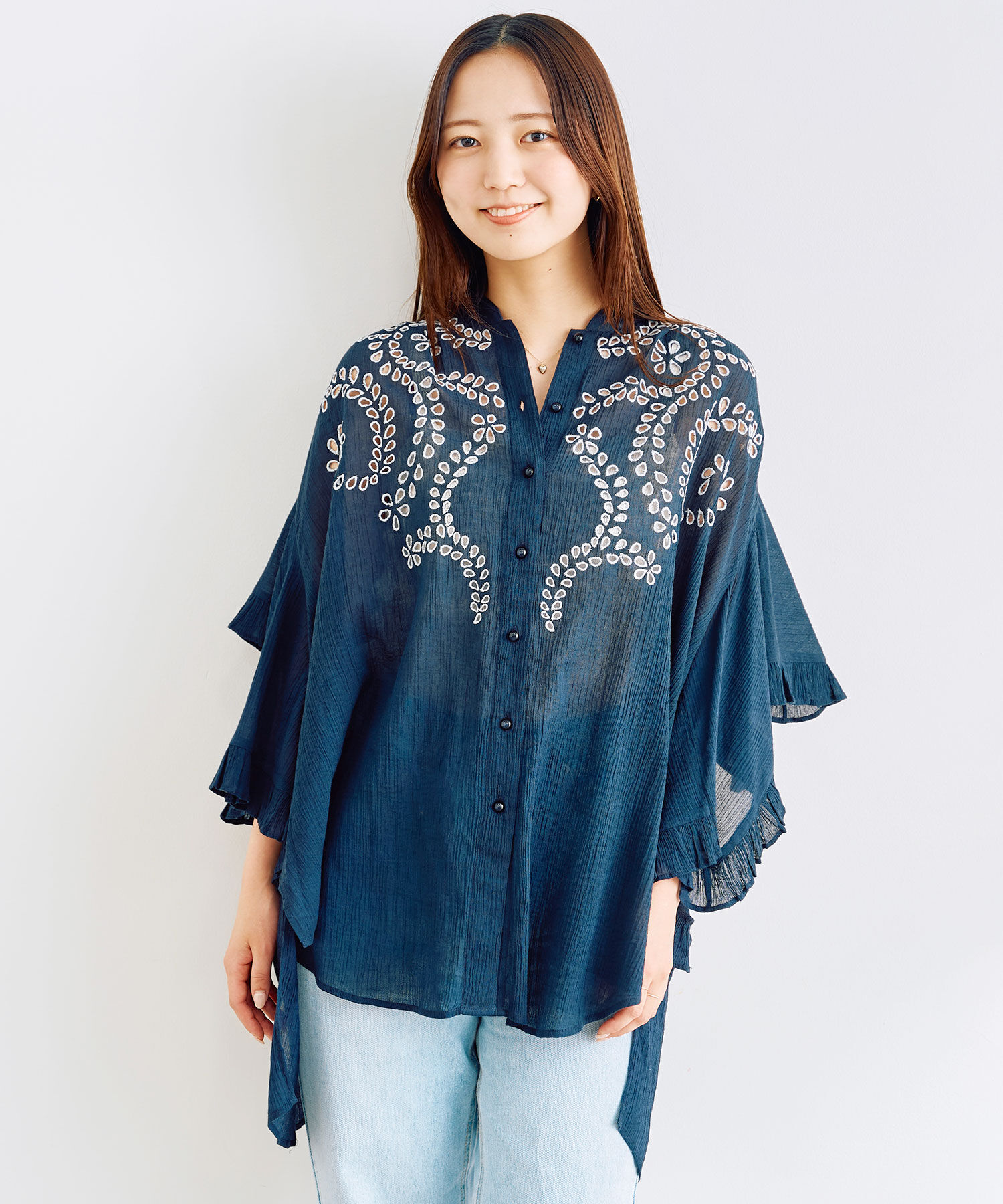 COCO DEAL「エンブロイダリーフリルスリーブブラウス」|シャツ・ブラウス|ネイビー