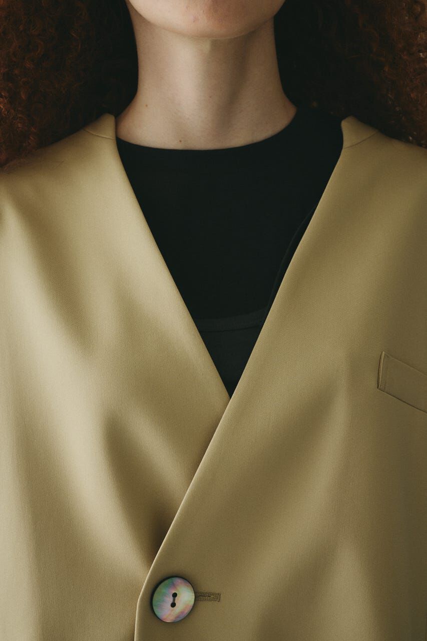 HeRIN.CYE「No collar over jacket」|その他|