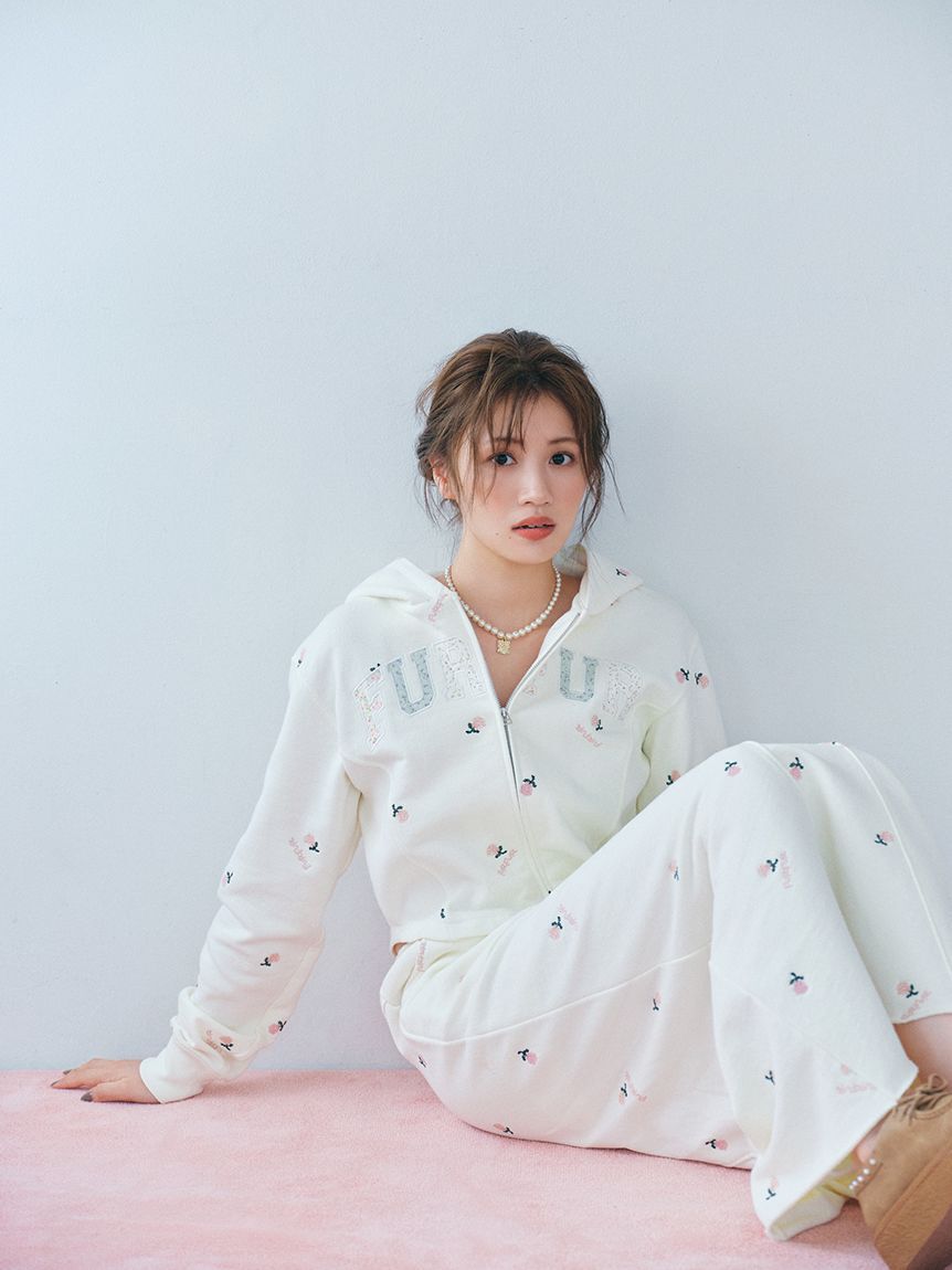 FURFUR「フラワー刺繍ジップアップフーディー」|パーカー|