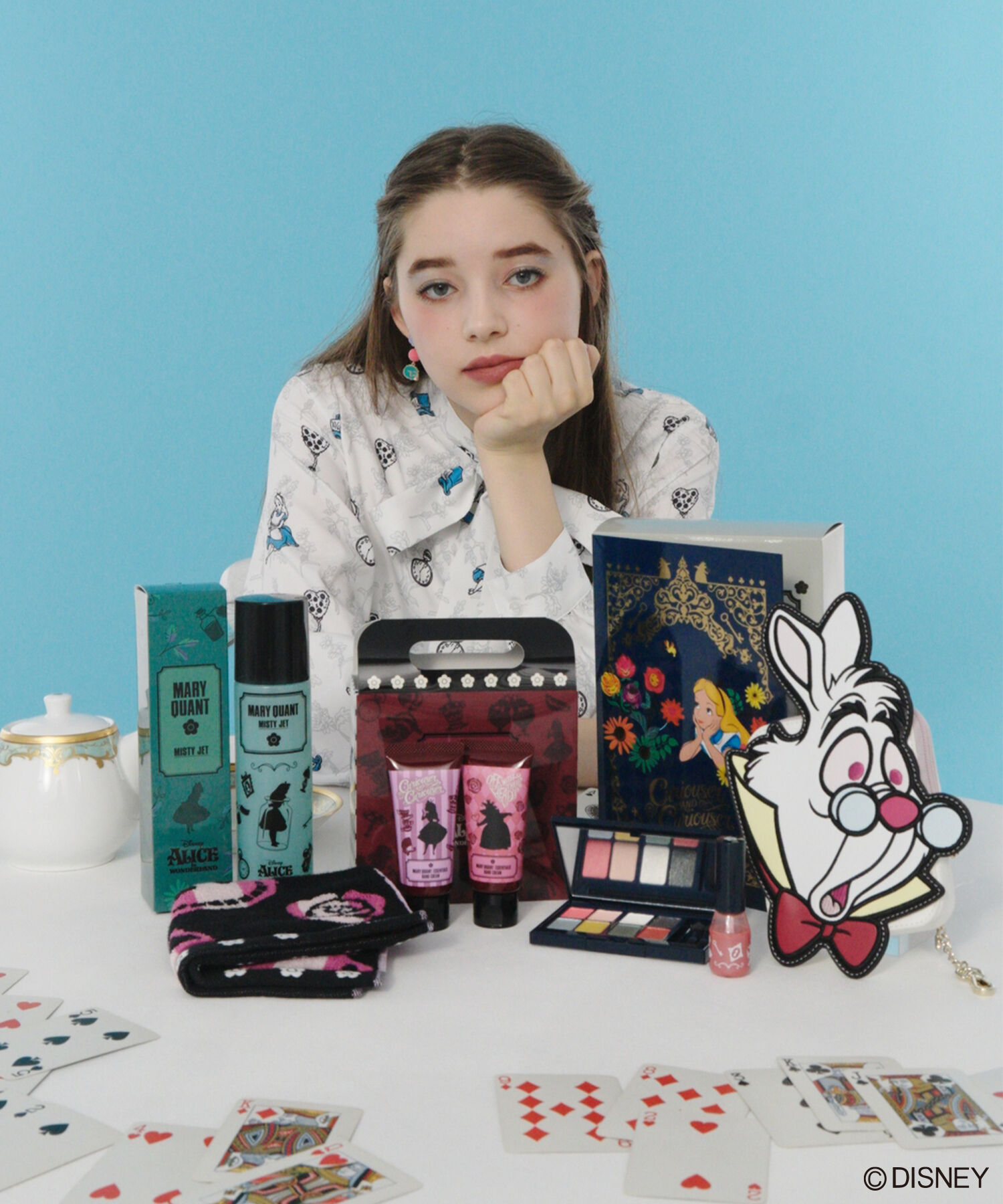 MARY QUANT「『数量限定』エッセンシャルズ ハンド ケア セット（アリス イン ワンダーランド デザイン コレクション）」|ボディ保湿|