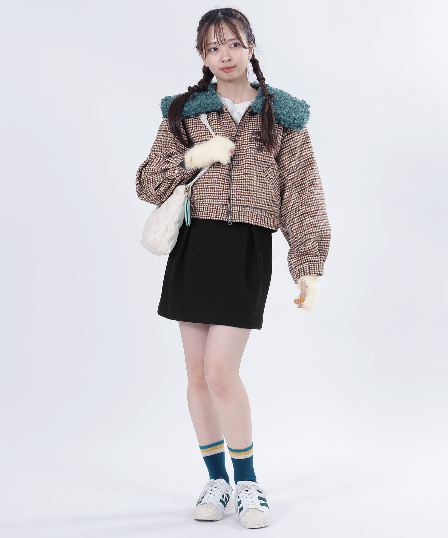 MARY QUANT「シャギー ハンドウォーマー」|手袋|