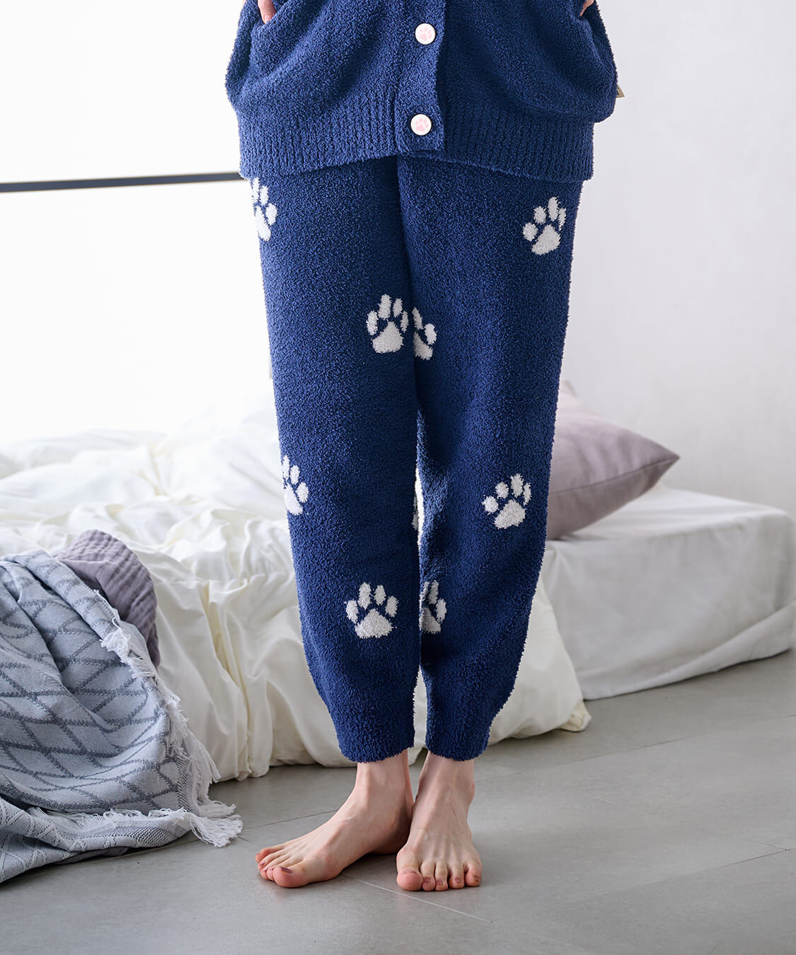 PAUL&JOE「ランダム猫足跡　モールヤーンジャカードロングパンツ」|ルームウェア|ネイビー