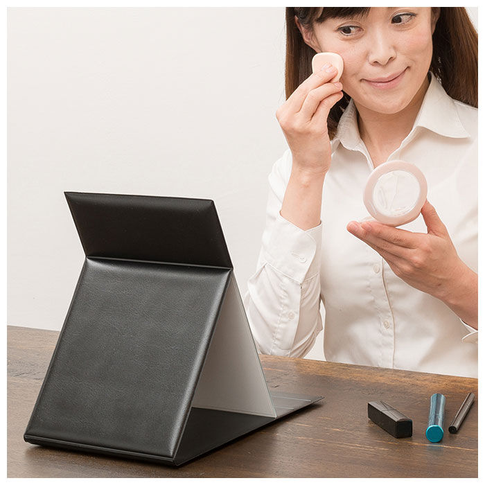 BACKYARD FAMILY「ナピュアミラー 通販 卓上ミラー スタンドミラー ミラー 卓上 折立鏡 コンパクトミラー」|ミラー|