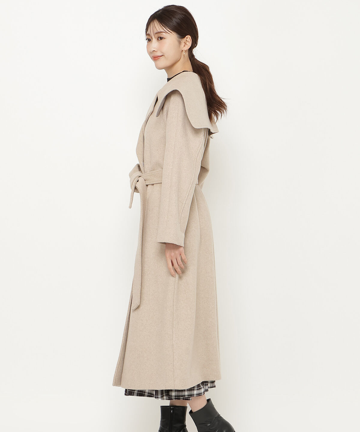 アンドクチュール「ケープカラーロングコート」|ダウン|