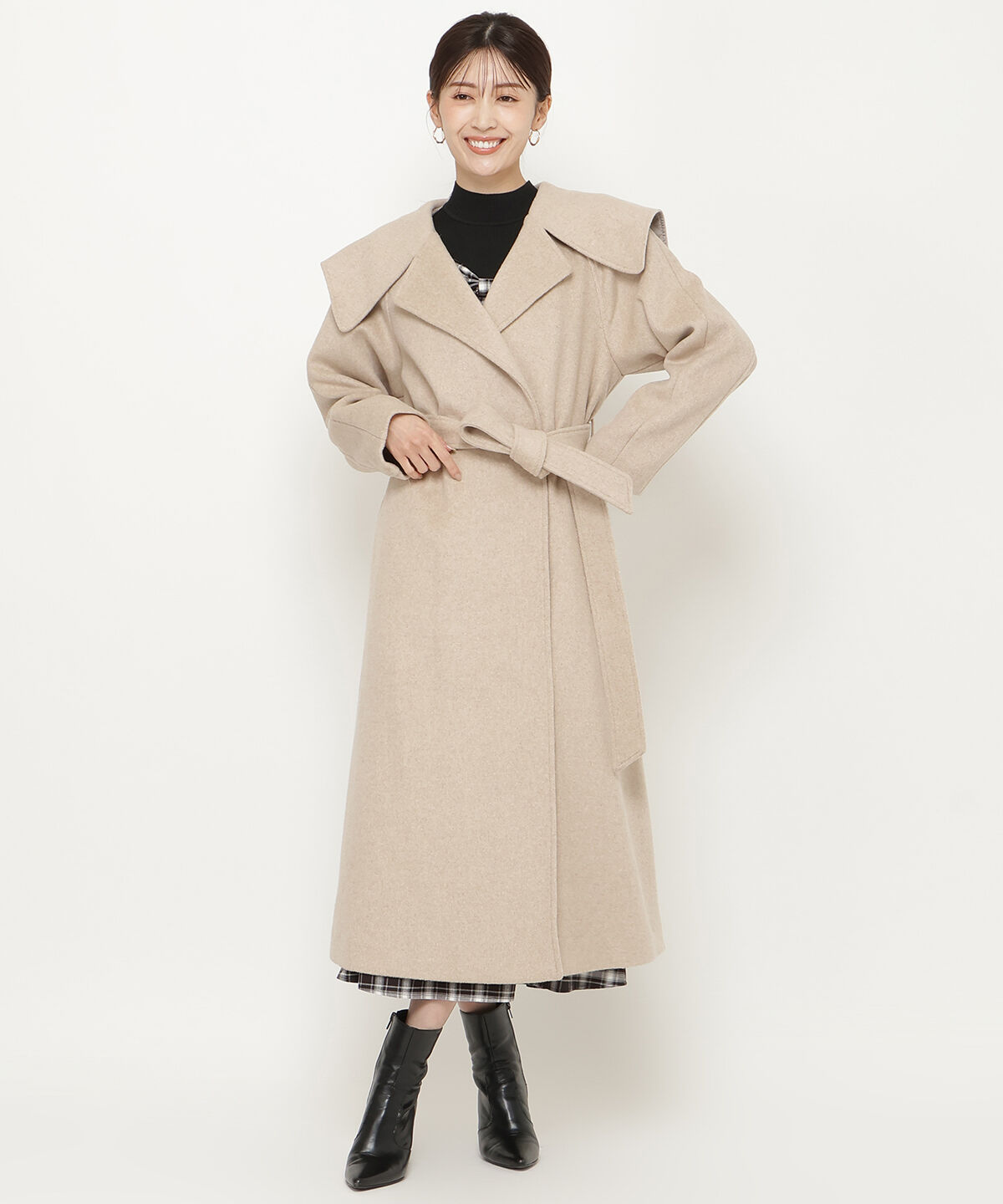 アンドクチュール「ケープカラーロングコート」|ダウン|