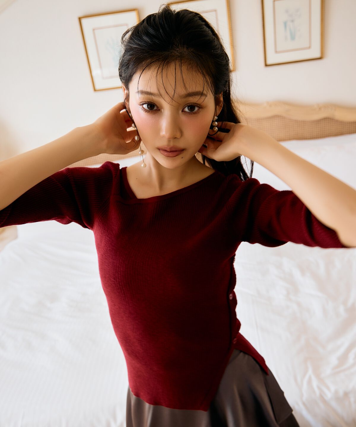 アンドクチュール「アシメVネック7分袖プルオーバー」|ニット・セーター|