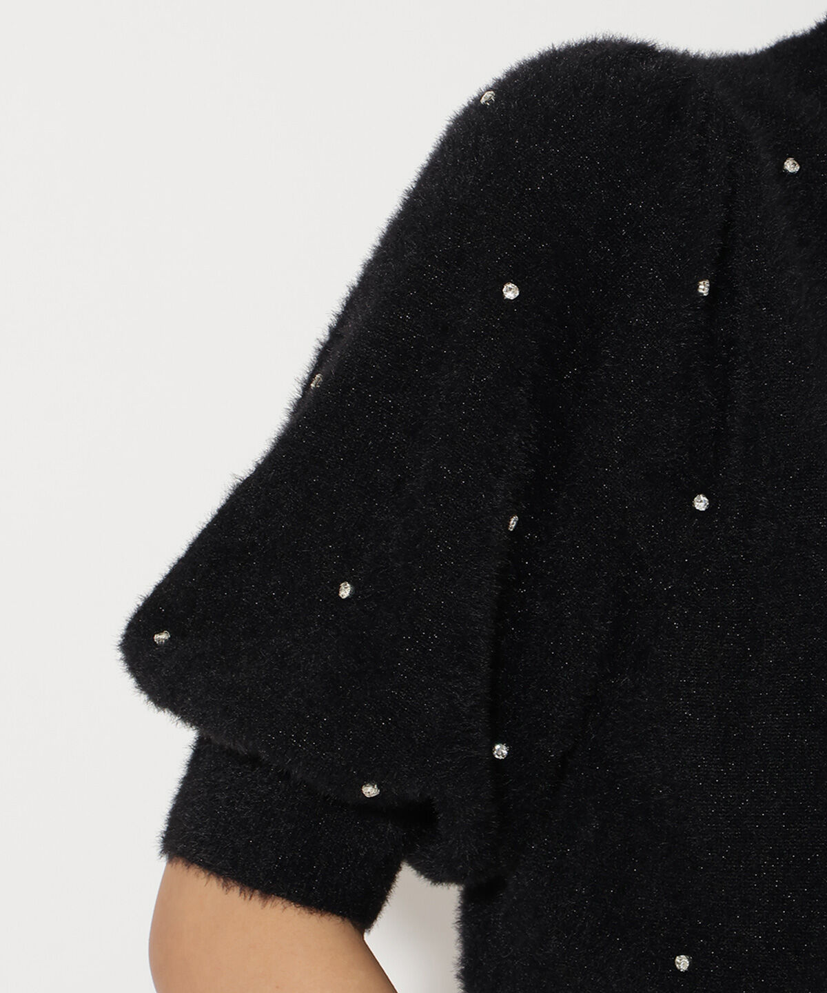 アンドクチュール「ラメフェザー5分袖ビジュー付きプルオーバー」|ニット・セーター|