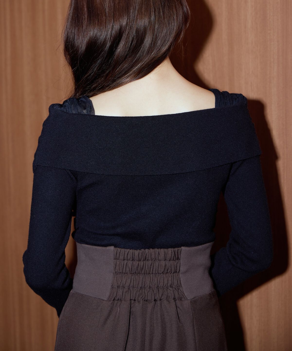 アンドクチュール「クロスネックプルオーバー」|ニット・セーター|