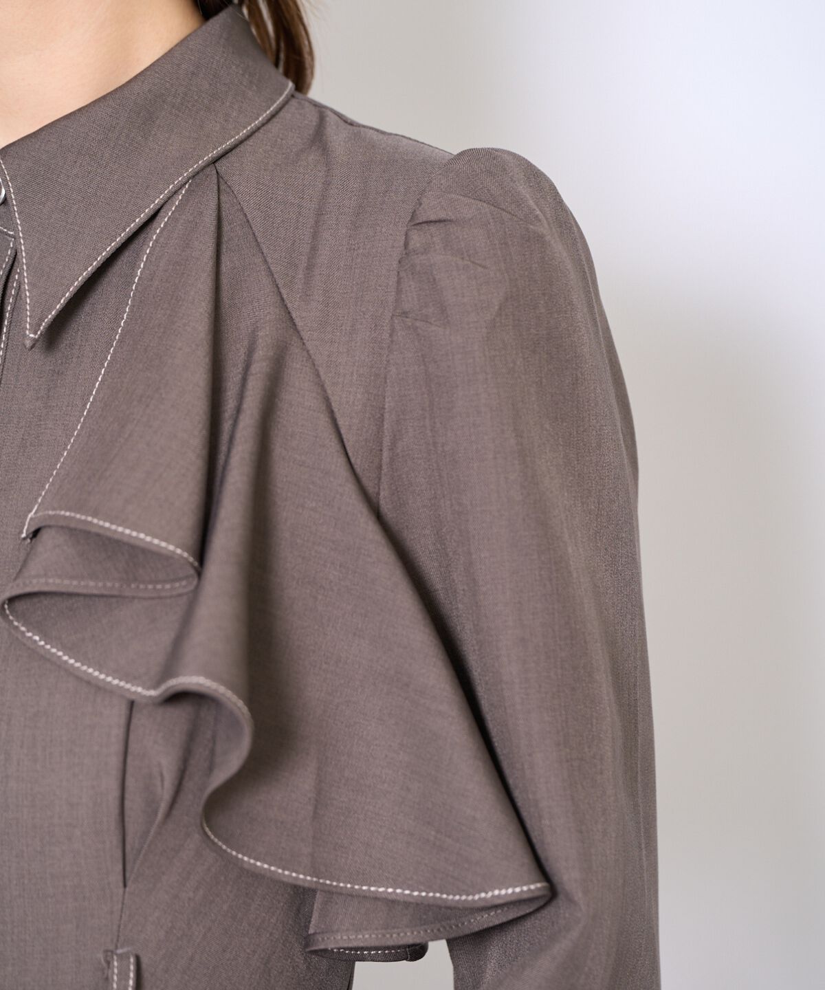 アンドクチュール「フリルケープシャツワンピース」|ワンピース|