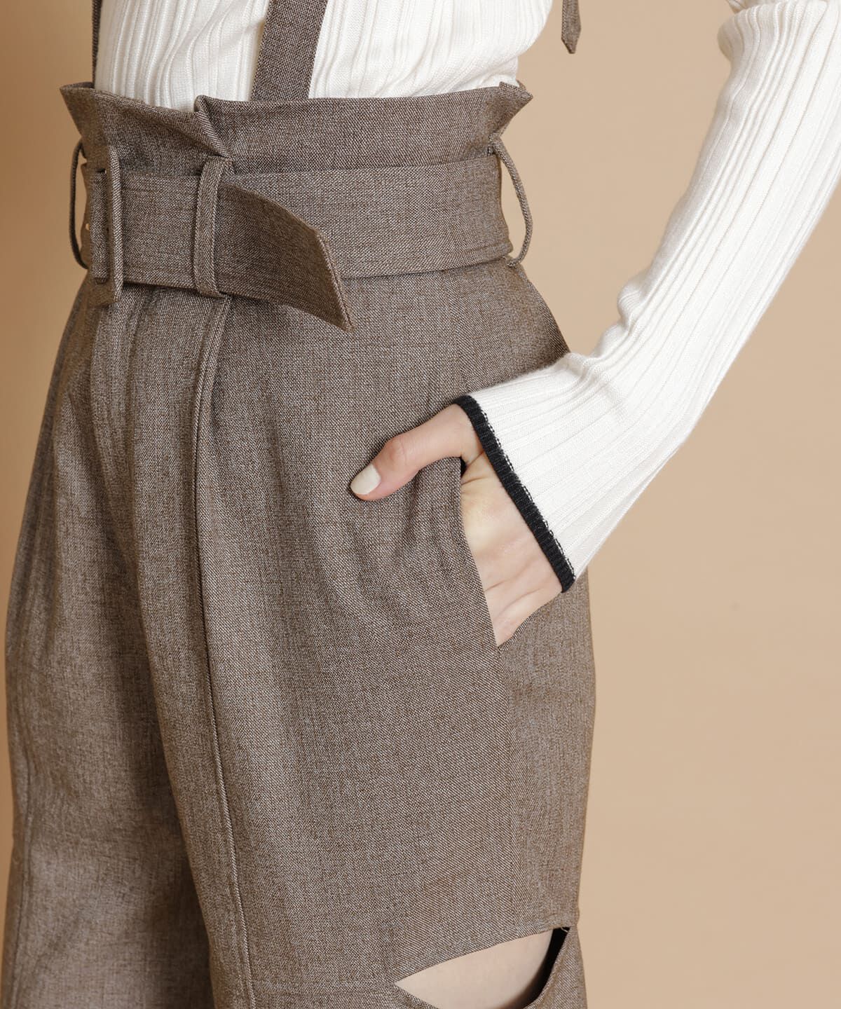 REDYAZEL「カットアウトサス付きワイドパンツ」|その他|