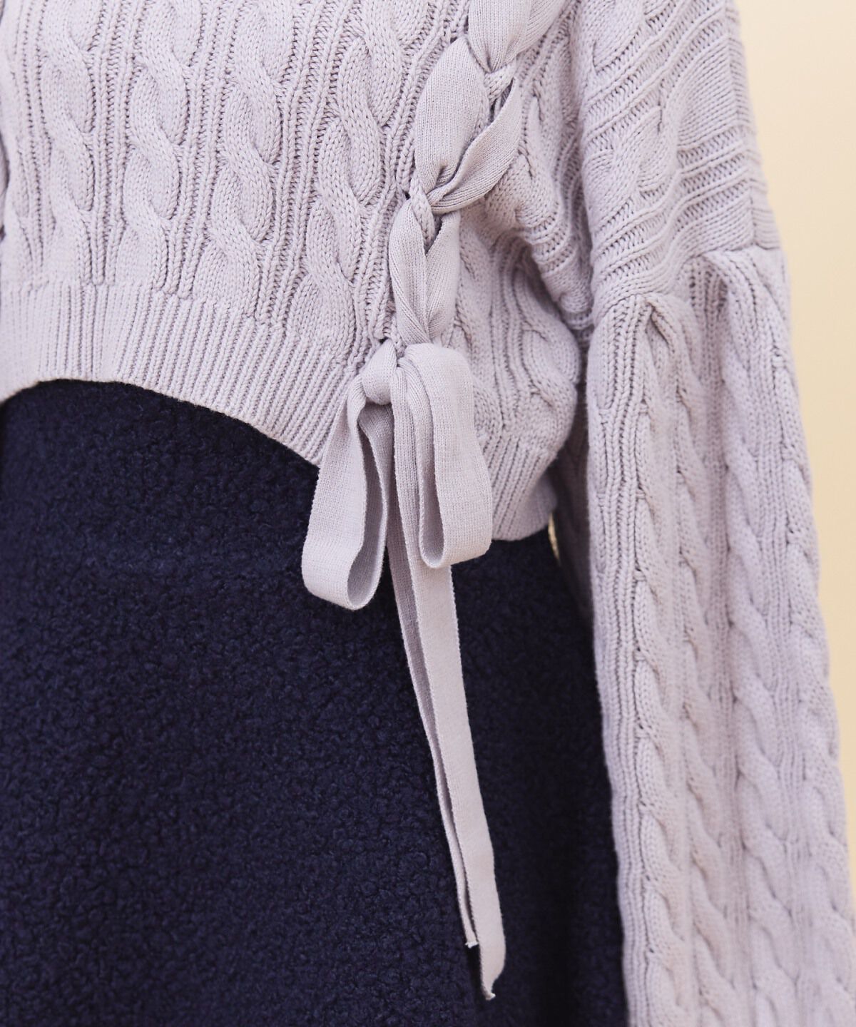 REDYAZEL「サイドリボンケーブルニット」|ニット・セーター|