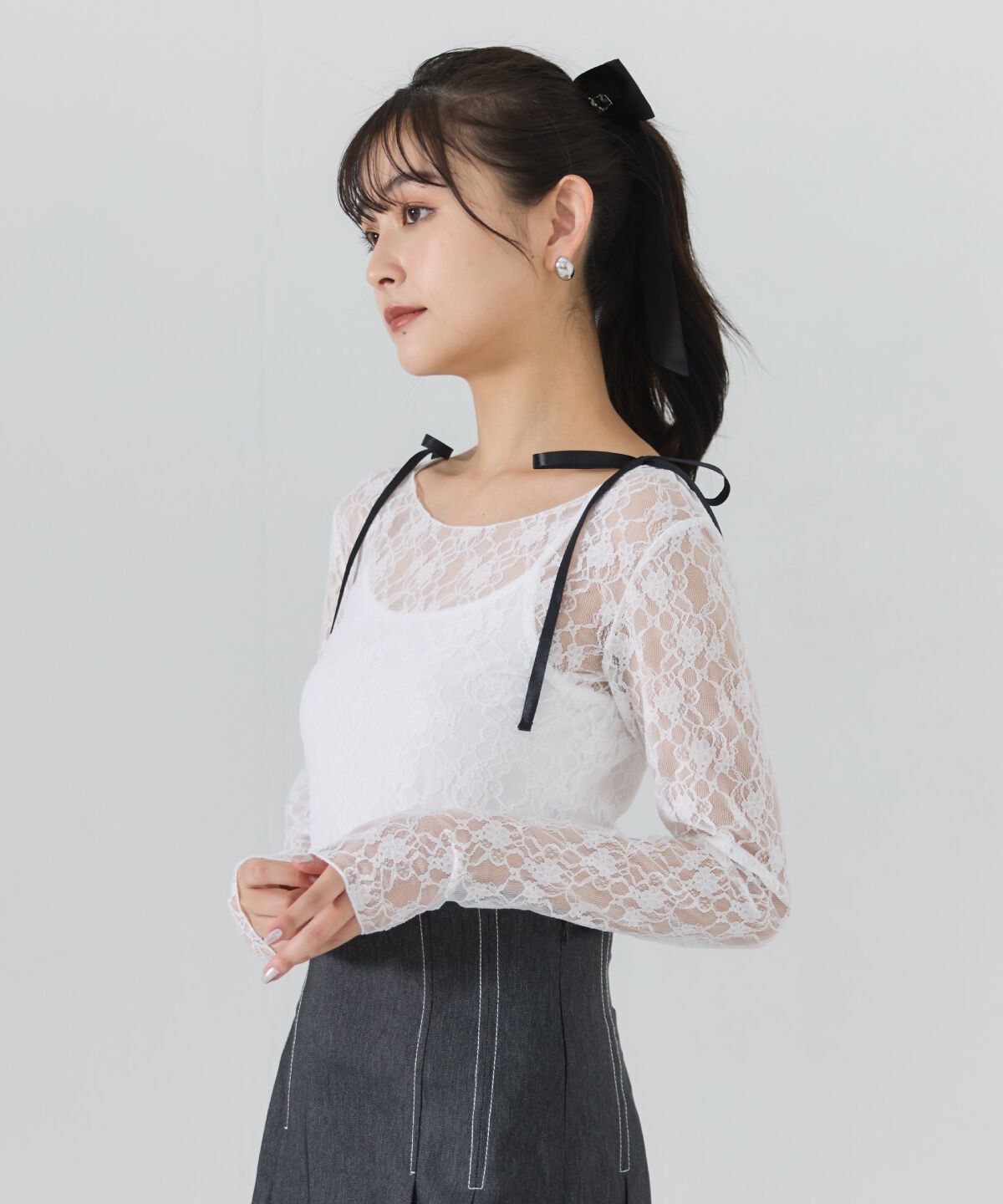 REDYAZEL「サテンリボンショルダーレーストップス」|Tシャツ・カットソー|