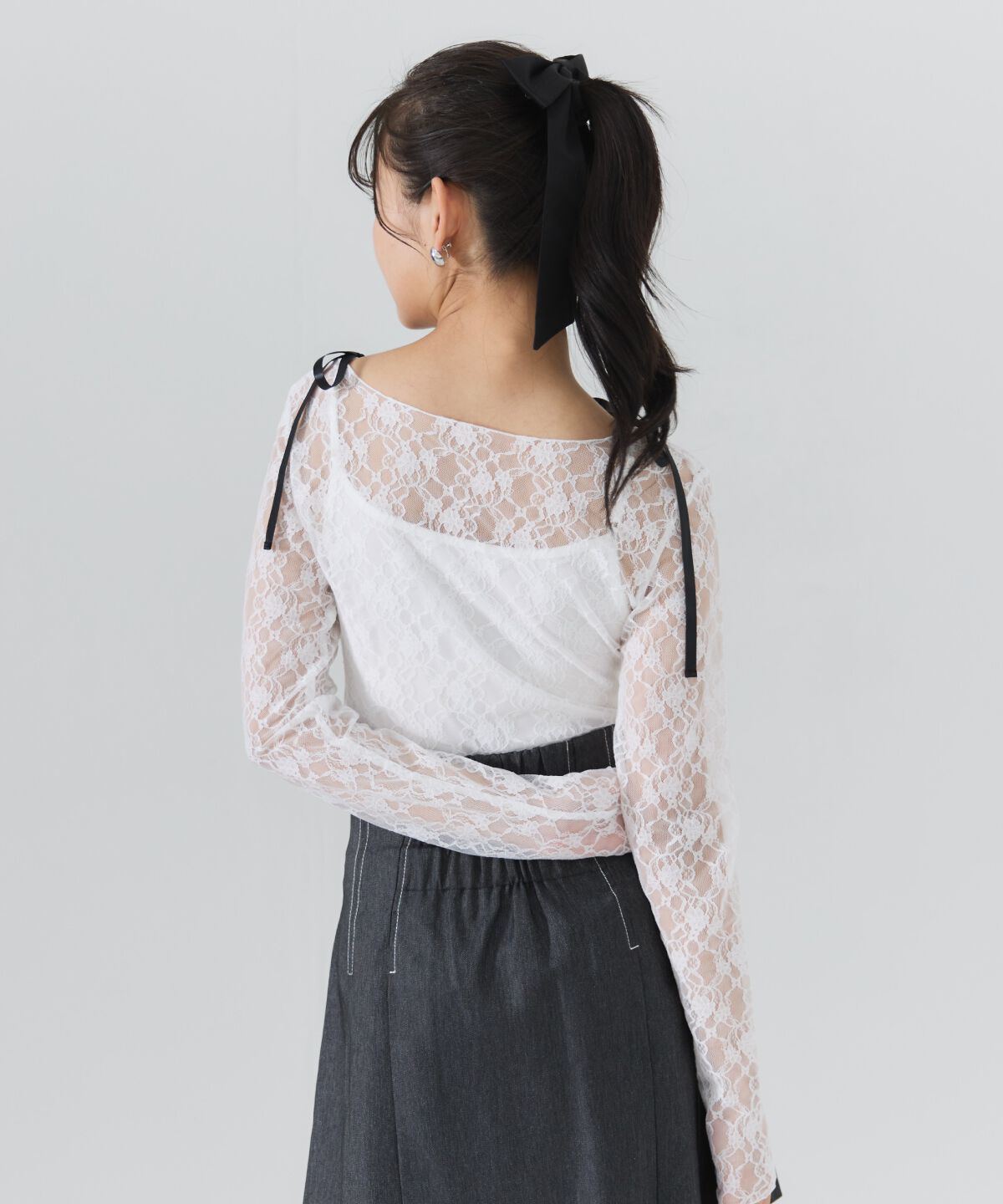 REDYAZEL「サテンリボンショルダーレーストップス」|Tシャツ・カットソー|