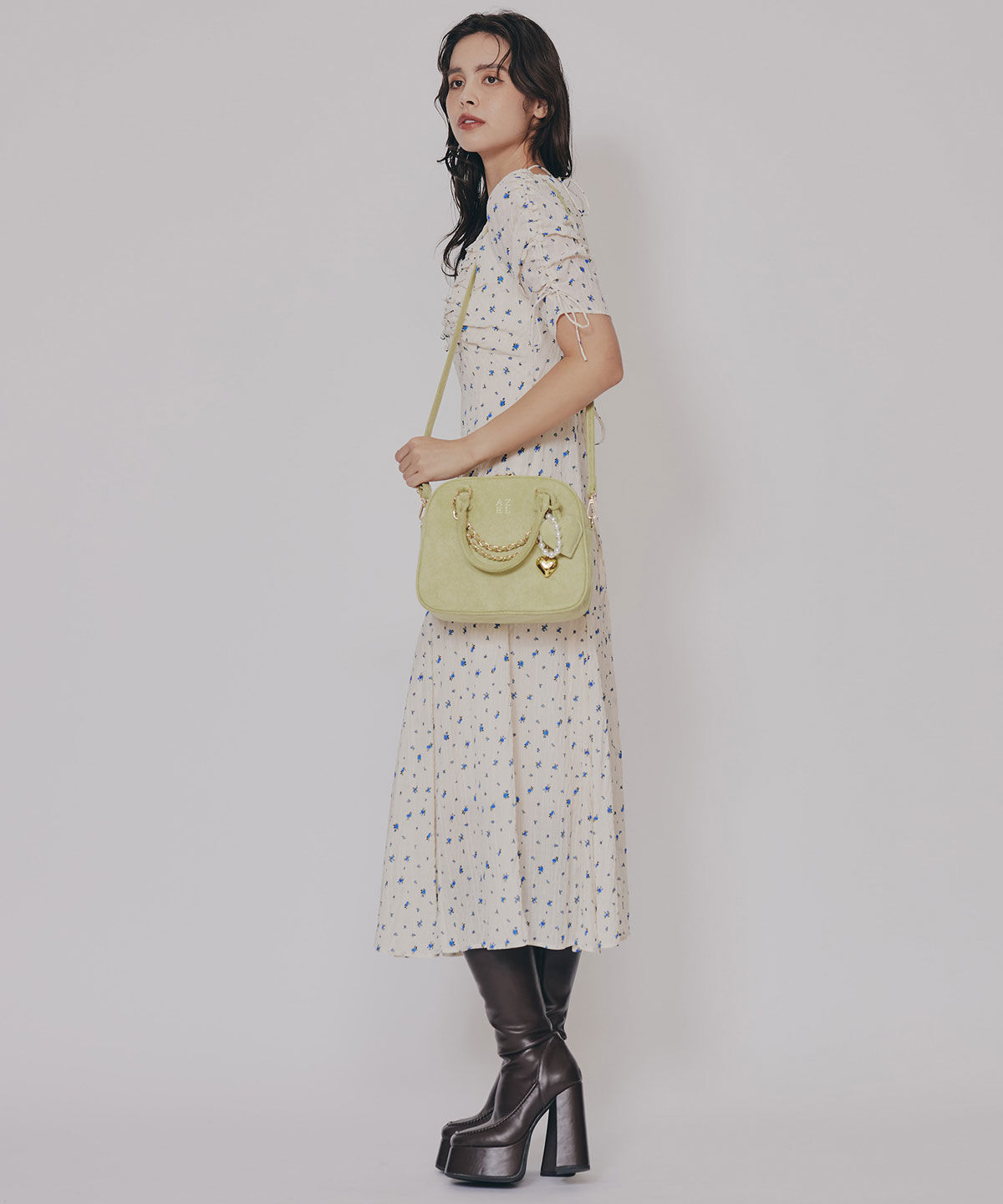 REDYAZEL「チャーム2WAYスクエアバッグ」|ショルダー・メッセンジャー|