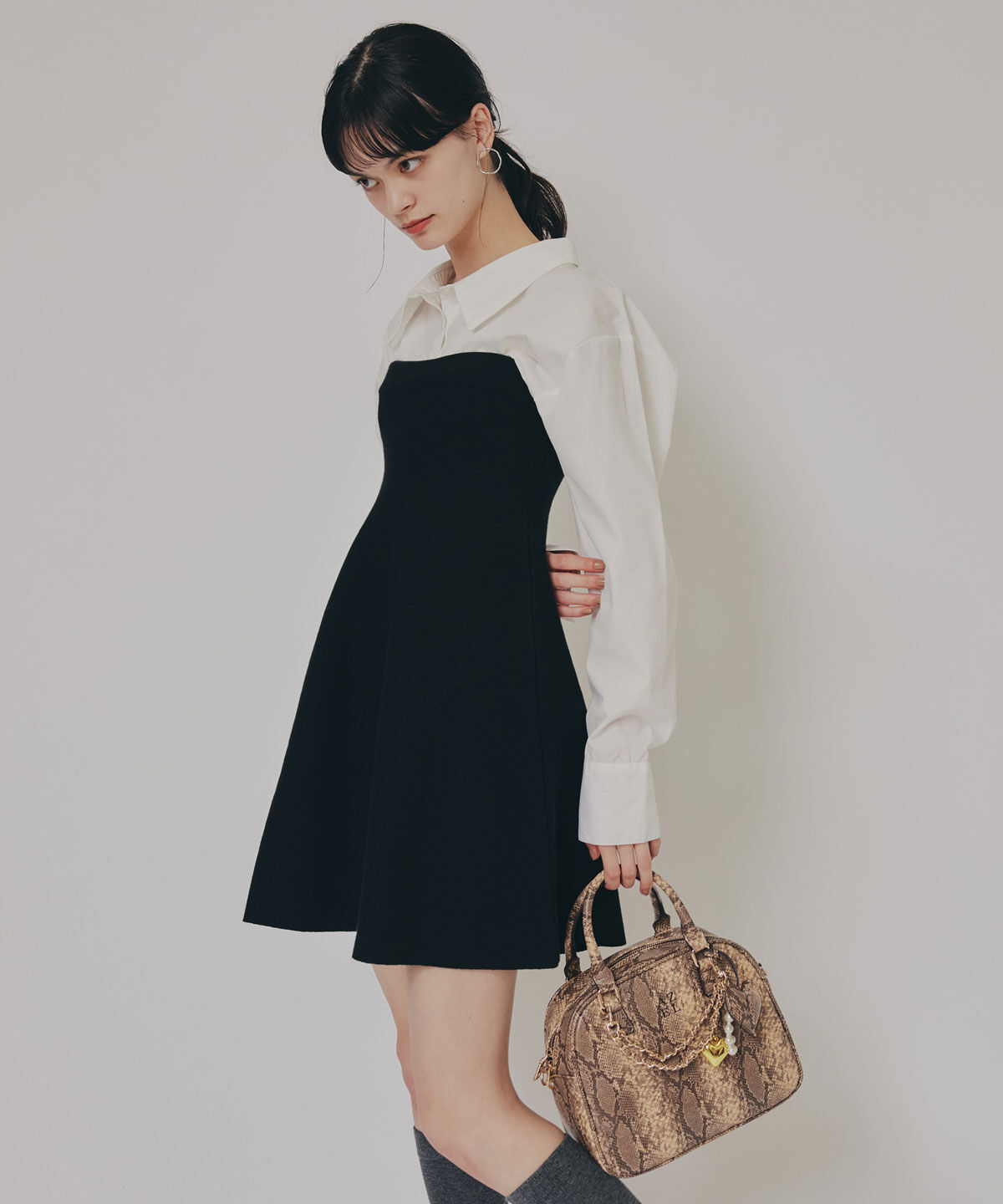 REDYAZEL「チャーム2WAYスクエアバッグ」|ショルダー・メッセンジャー|