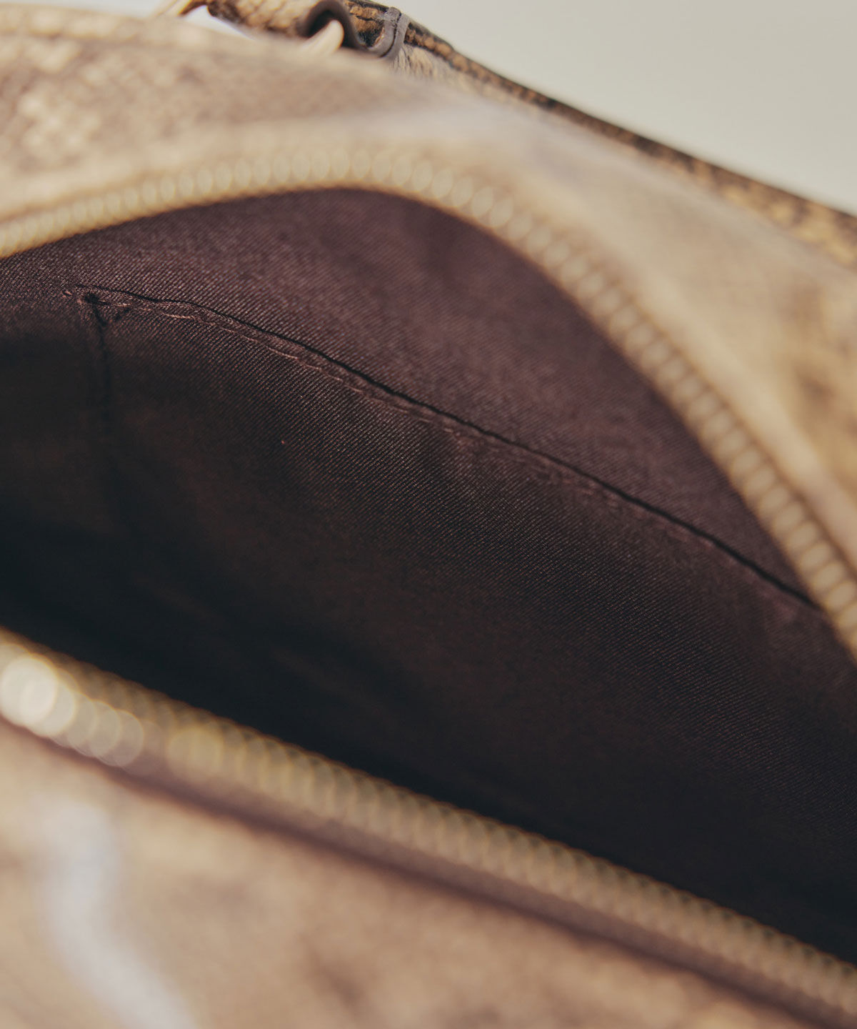 REDYAZEL「チャーム2WAYスクエアバッグ」|ショルダー・メッセンジャー|