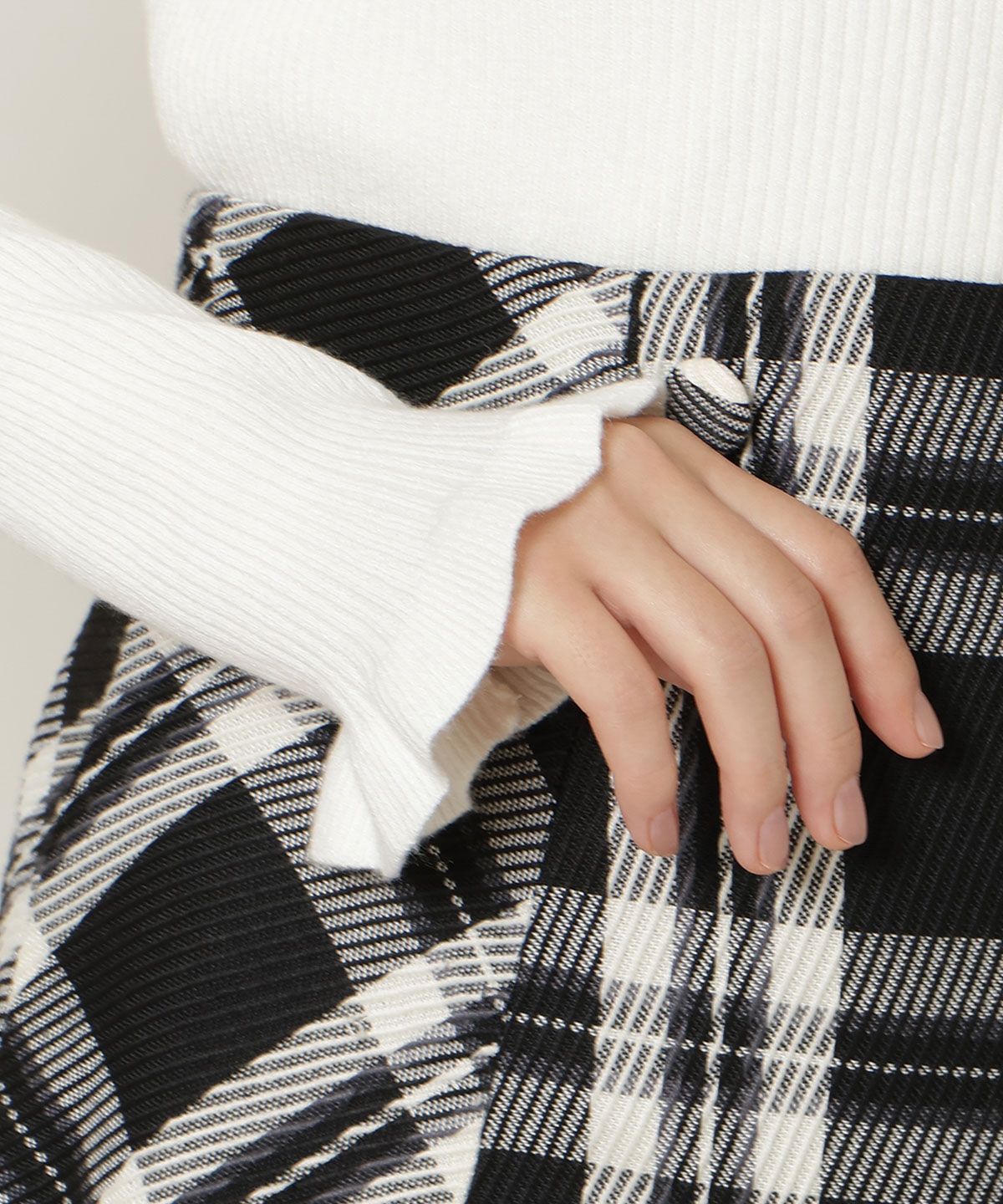 WILLSELECTION「フリルネックプルオーバー」|ニット・セーター|