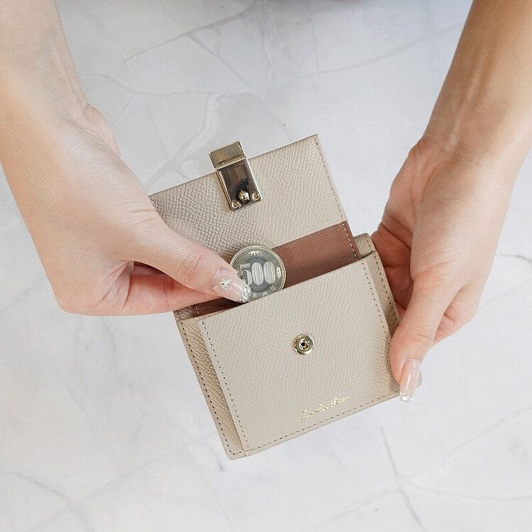 Jewelna Rose「Jewelna Rose ブリヨン・ウォレット 本革 三つ折り財布 15141」|財布|