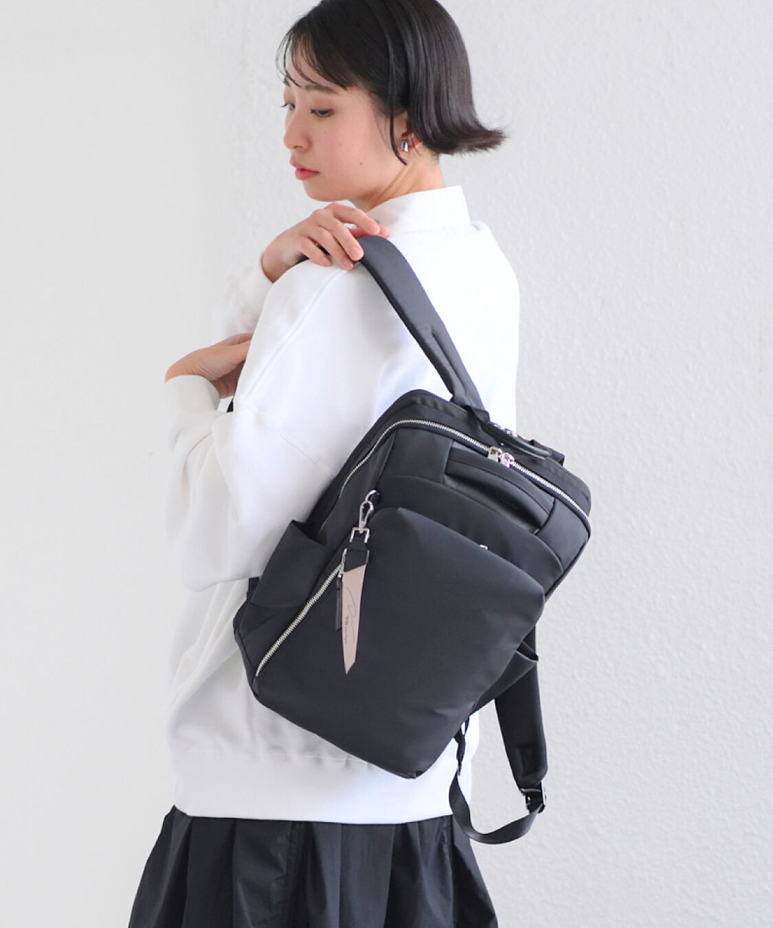 W&.Day/Night「W&.Day/Night/ダブルアンドデイナイト ポルク スクエアリュック 13.3インチPCサイズ 15236」|リュック|ブラック