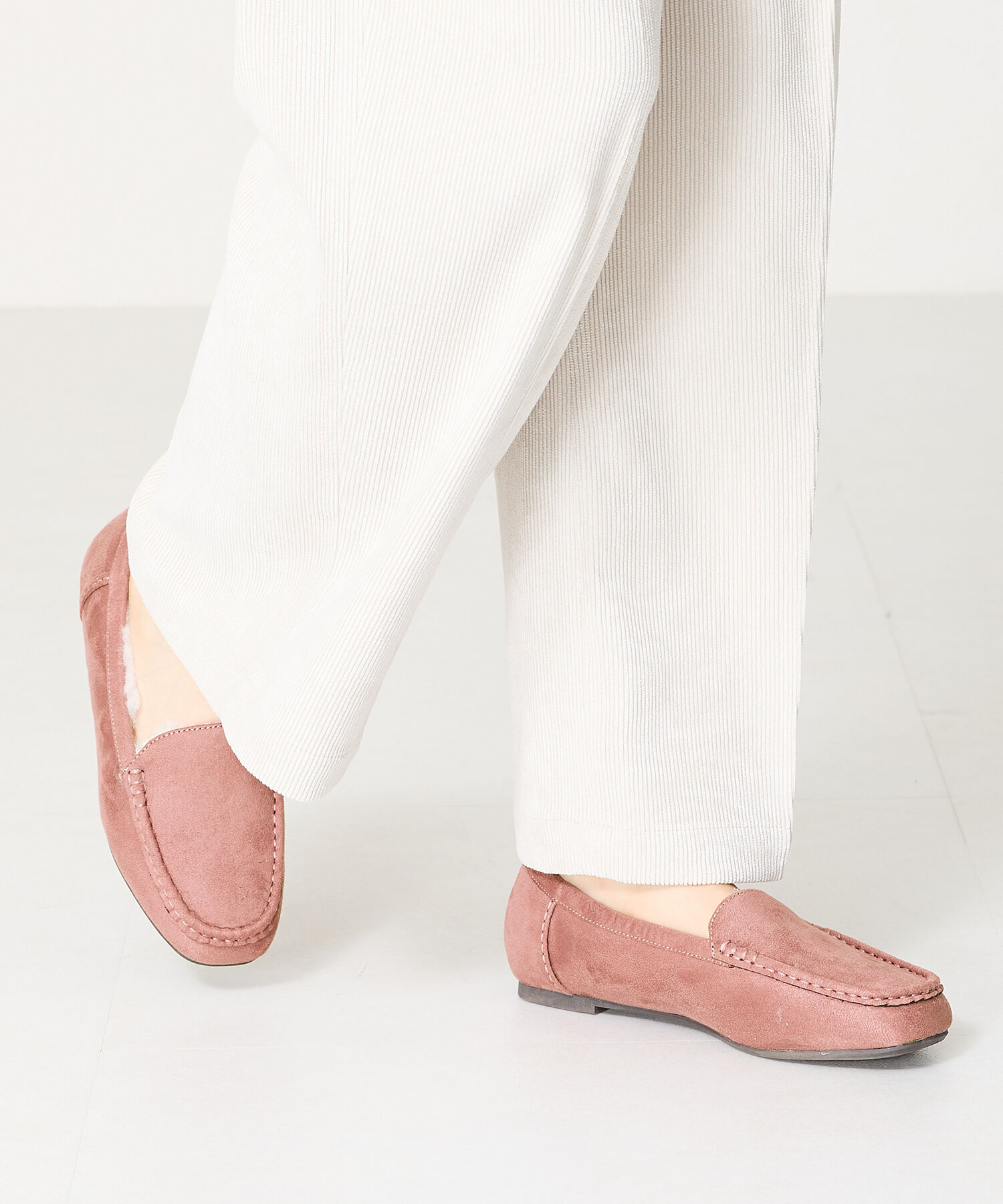 WA Oriental TRaffic「【累計5万足突破】 もこもこ ムートンシューズ /12311 モカシン フェイク ファー 再入荷 フラット」|パンプス|PINK