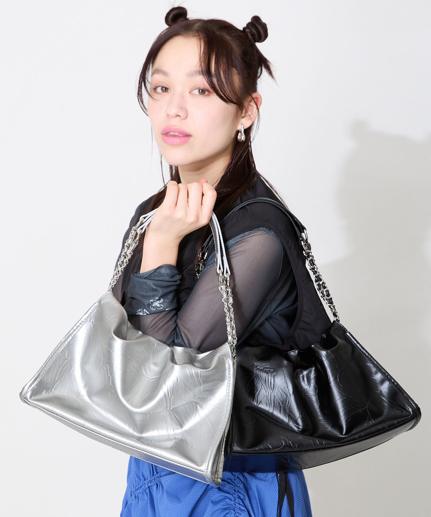 ORiental TRaffic「●2025春夏新作●ソフトレザースクエアハンドバッグ/BA-250」|ショルダー・メッセンジャー|SILVER