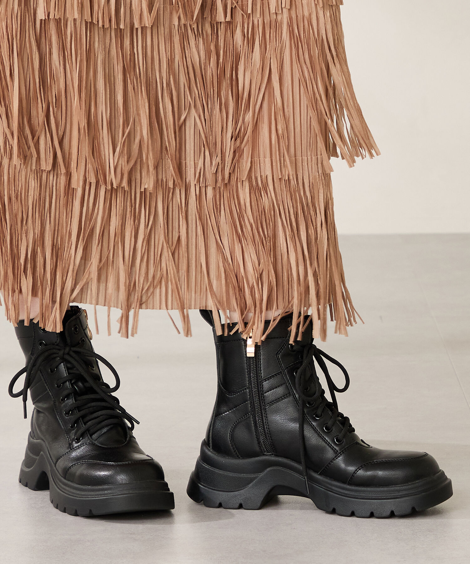 ORiental TRaffic「●2025秋冬新作● 厚底 レースアップブーツ /51401」|ショートブーツ|BLACK