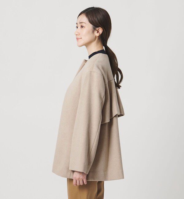 UNITED ARROWS「バック フレア ショート コート」|ノーカラージャケット|