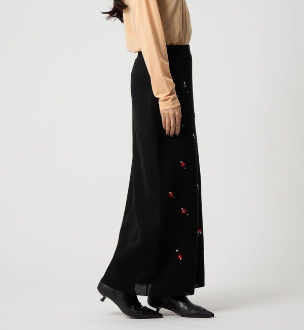 EMMEL REFINES「＜EMMEL REFINES＞EM フラワービジュー ニット スカート」|スカート|