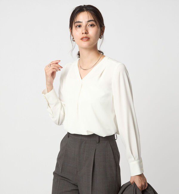 UNITED ARROWS green label relaxing「肩タック Vネック ブラウス マシンウォッシャブル UVカット」|シャツ・ブラウス|WHITE