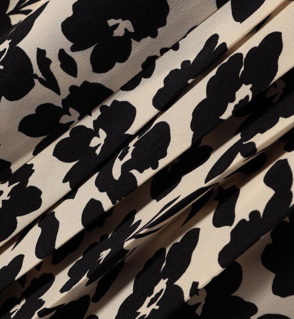 SHIPS for women「【WEB限定】〈洗濯機可能〉ドット 花柄 サイド プリーツ フレンチスリーブ ワンピース」|ワンピース|