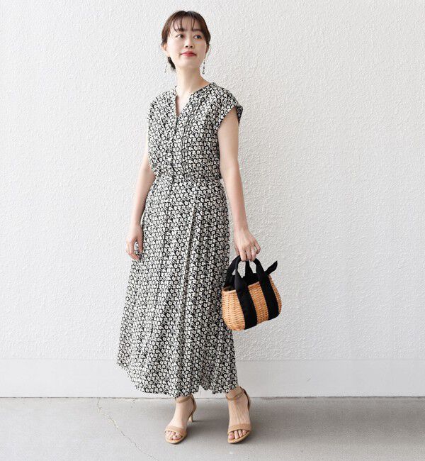 SHIPS for women「【WEB限定】〈洗濯機可能〉ドット 花柄 サイド プリーツ フレンチスリーブ ワンピース」|ワンピース|