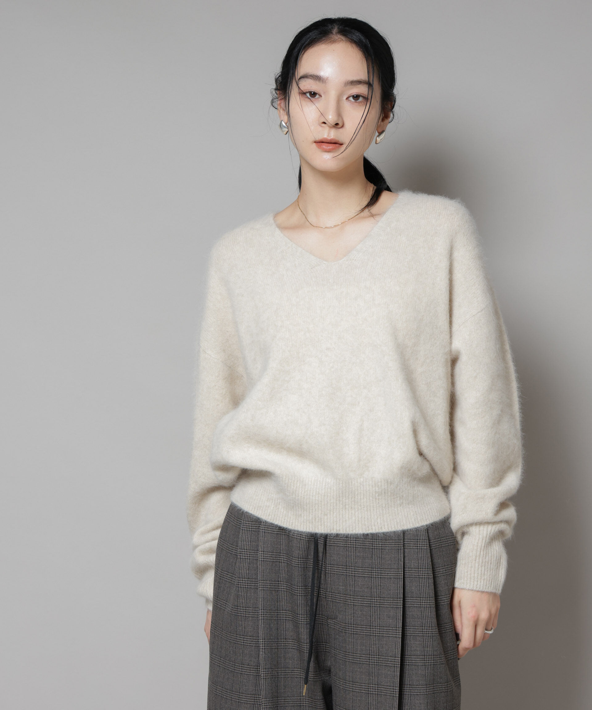 nano･universe「ウォッシャブルフォックスVネックニットプルオーバー」|ニット・セーター|