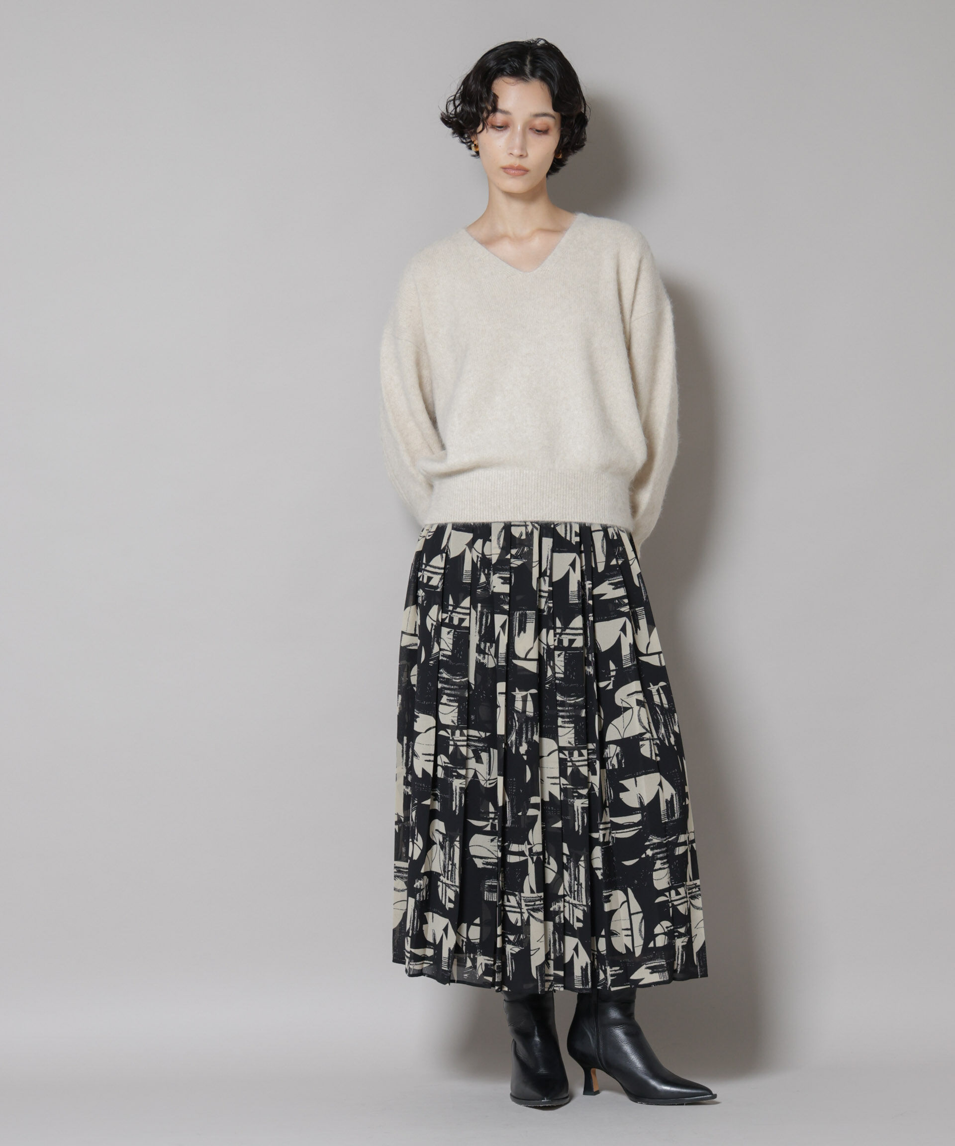 nano･universe「ウォッシャブルフォックスVネックニットプルオーバー」|ニット・セーター|